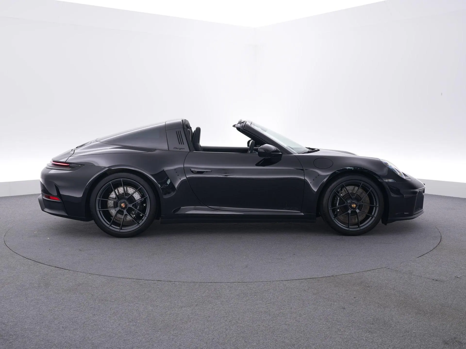 911 3.6 T-Hybrid 4 GTS