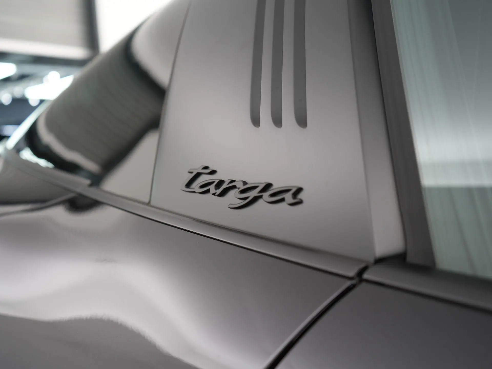 911 3.6 T-Hybrid 4 GTS