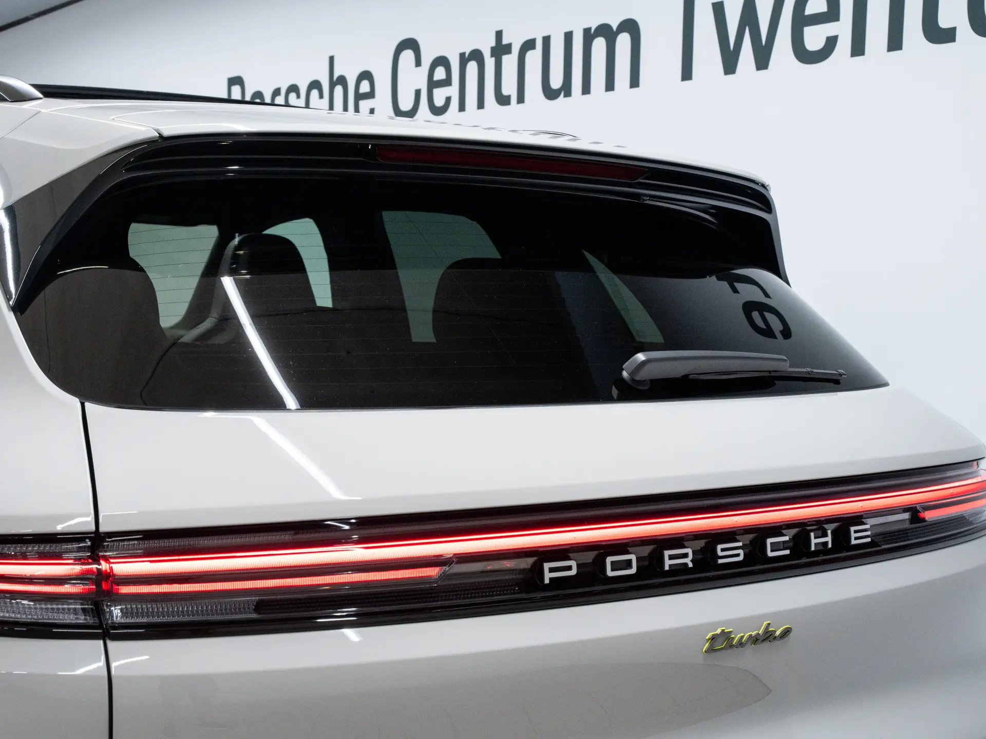 Cayenne Turbo E-Hybrid