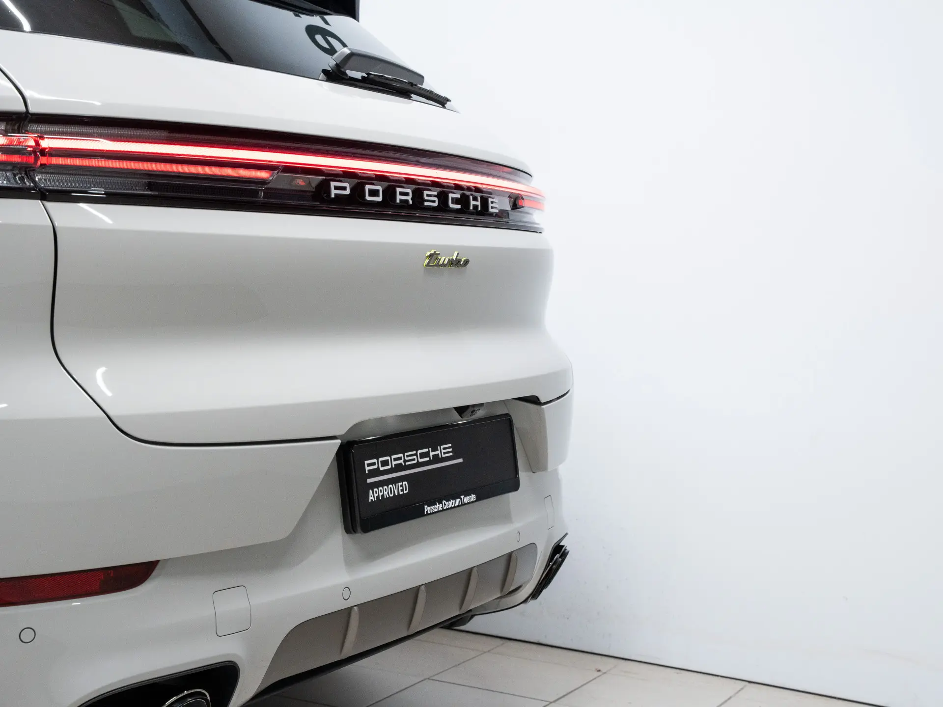 Cayenne Turbo E-Hybrid