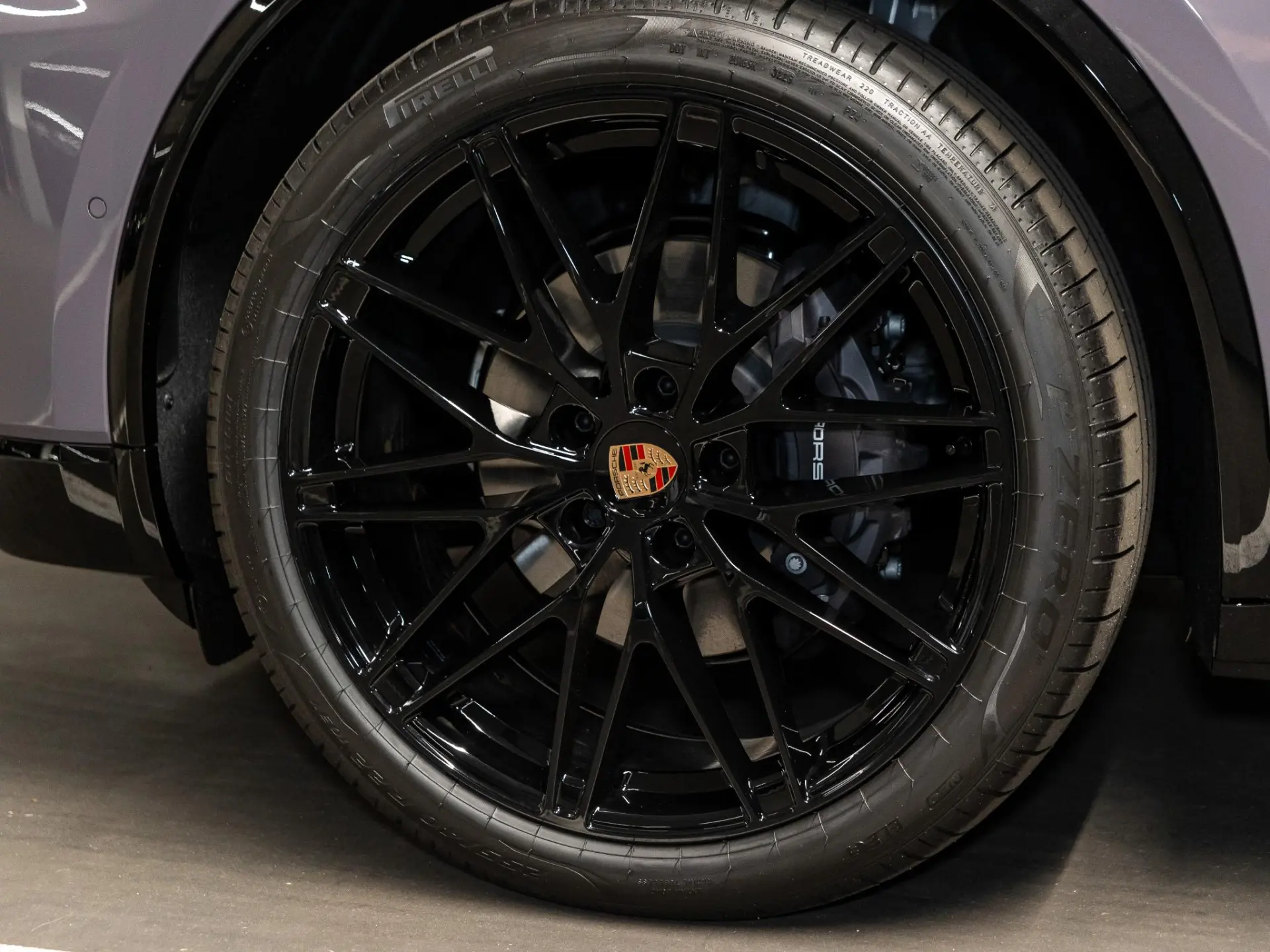 Macan 4 100 kWh