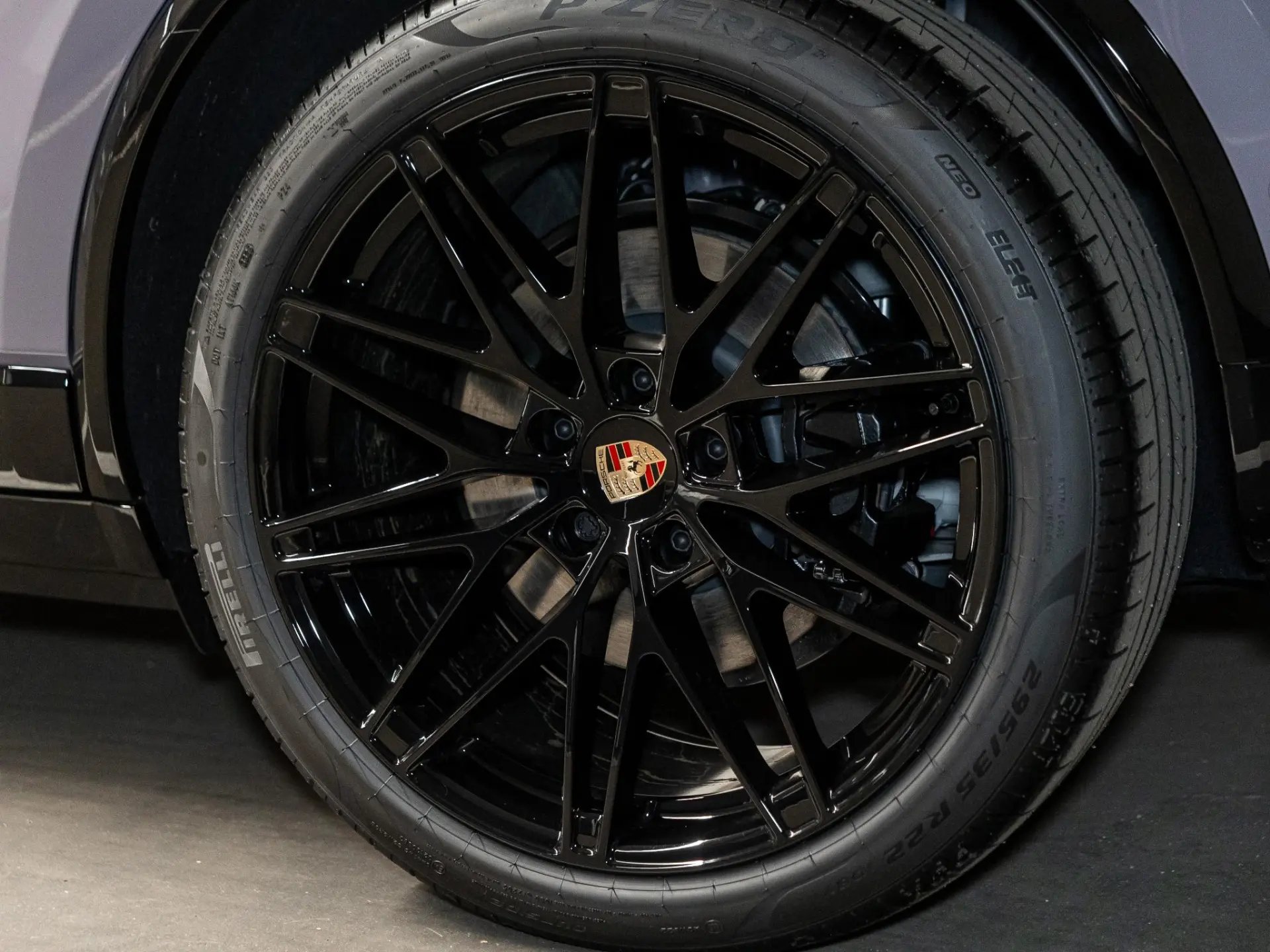 Macan 4 100 kWh