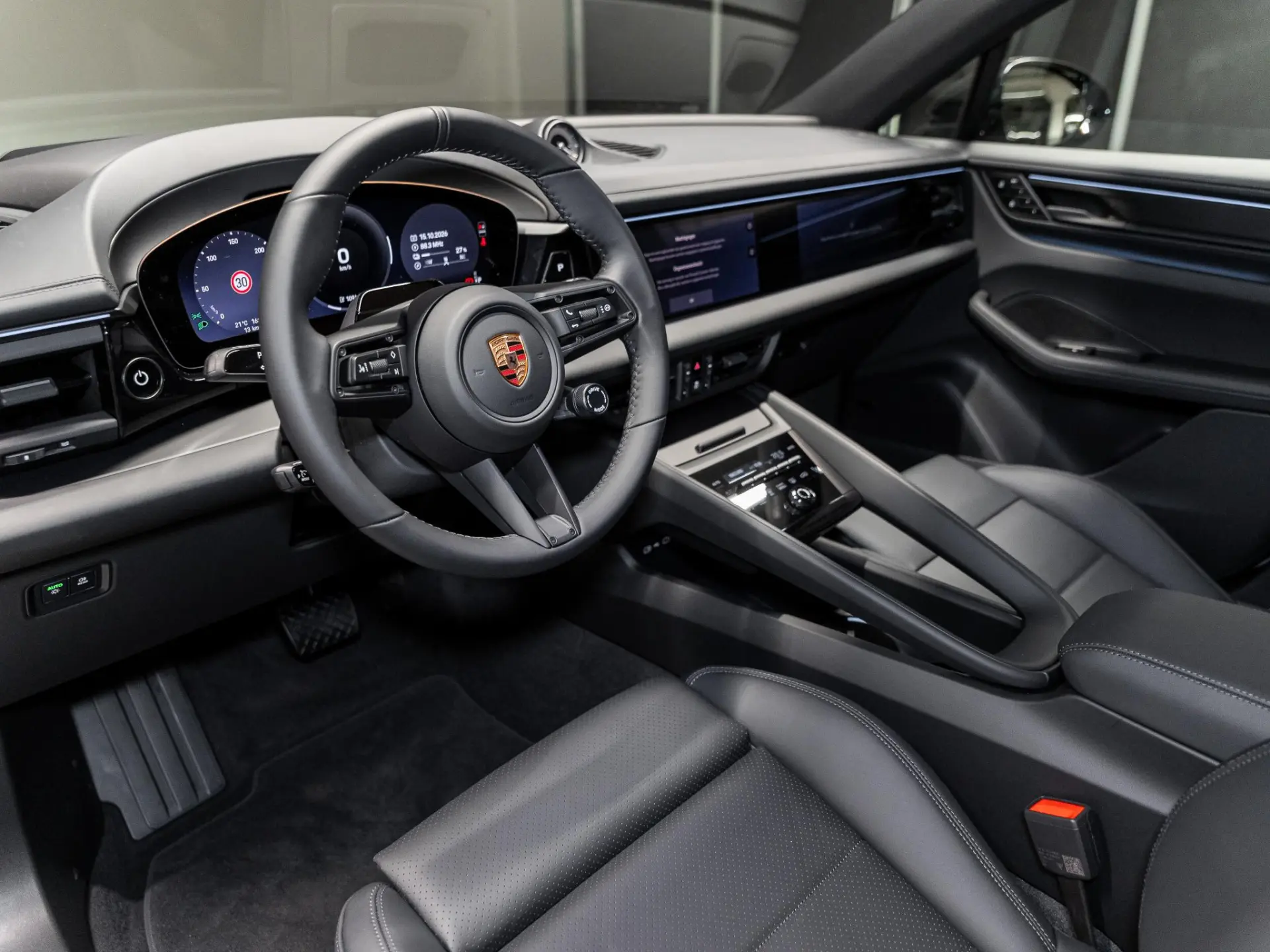 Macan 4 100 kWh