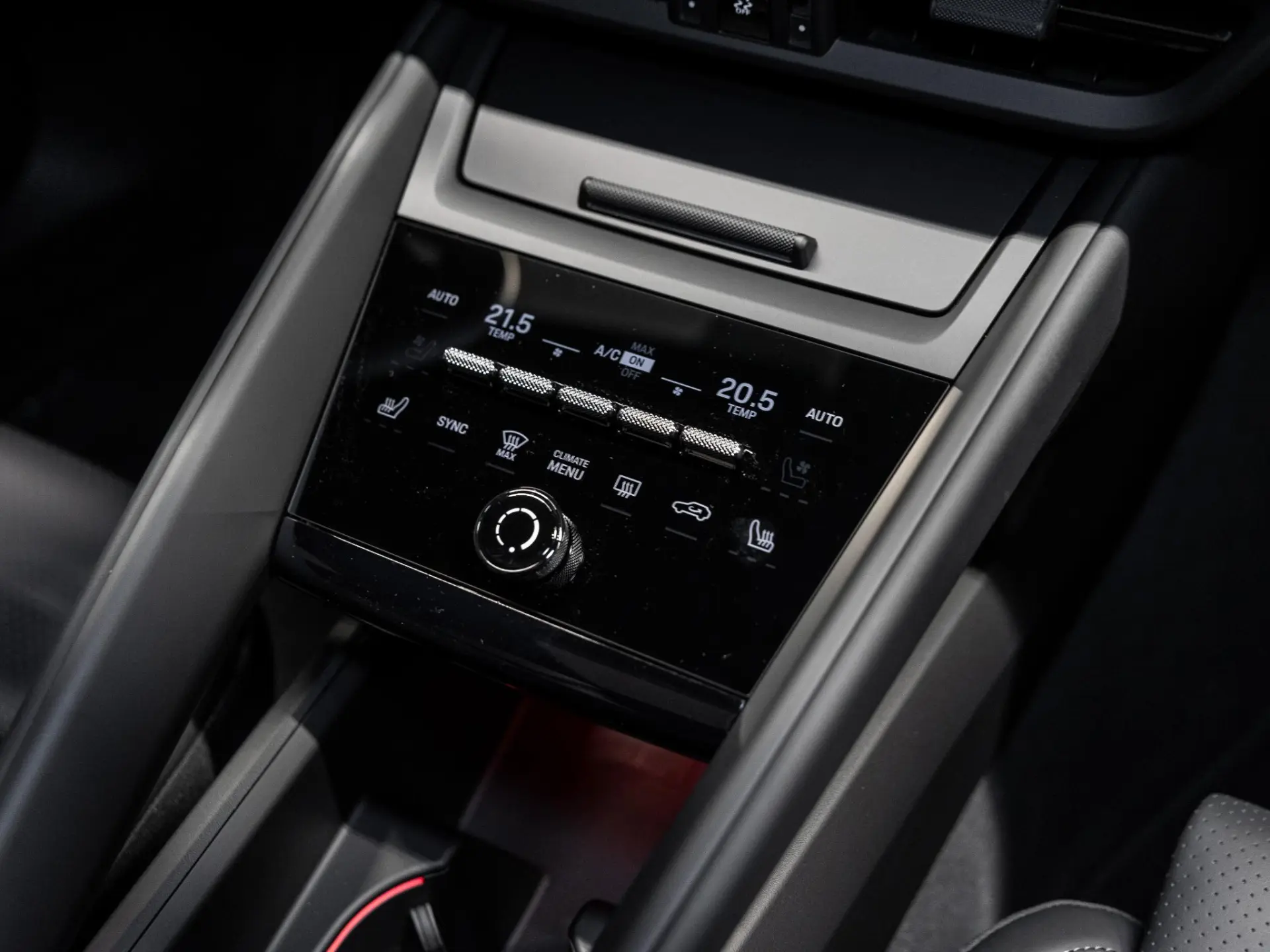Macan 4 100 kWh