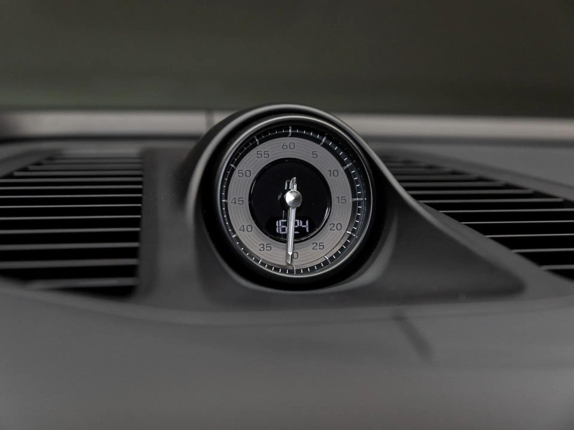 Macan 4 100 kWh
