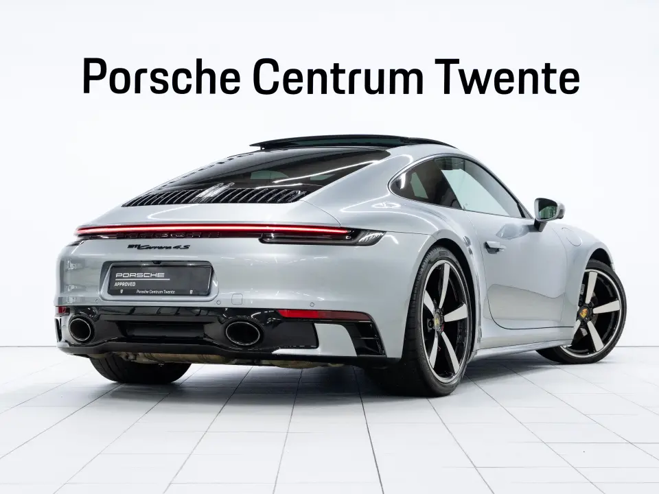 911 Carrera 4S