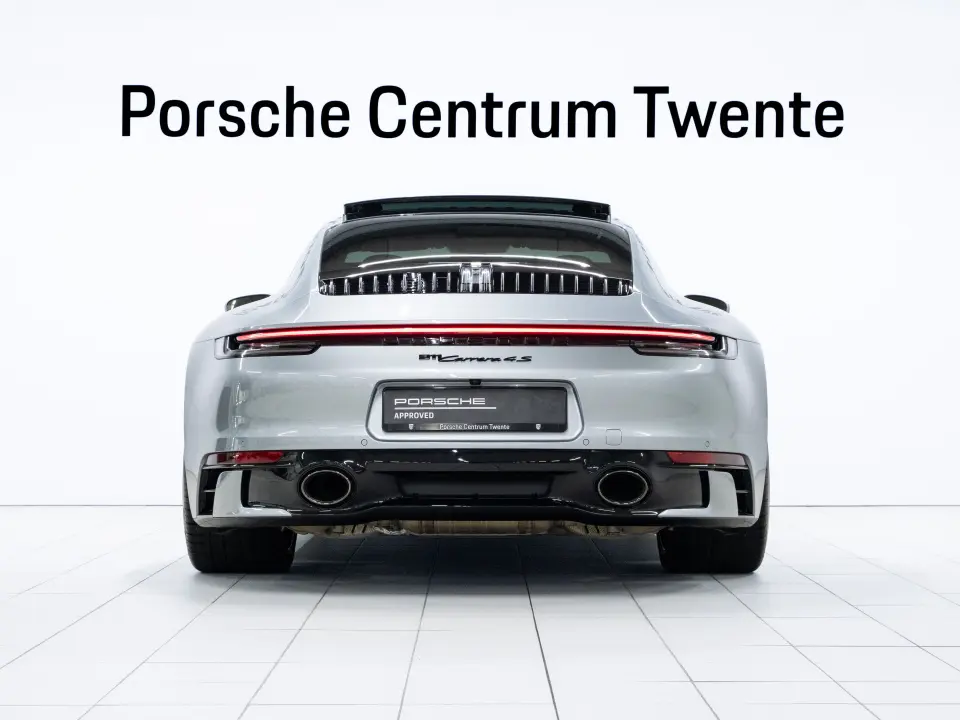 911 Carrera 4S