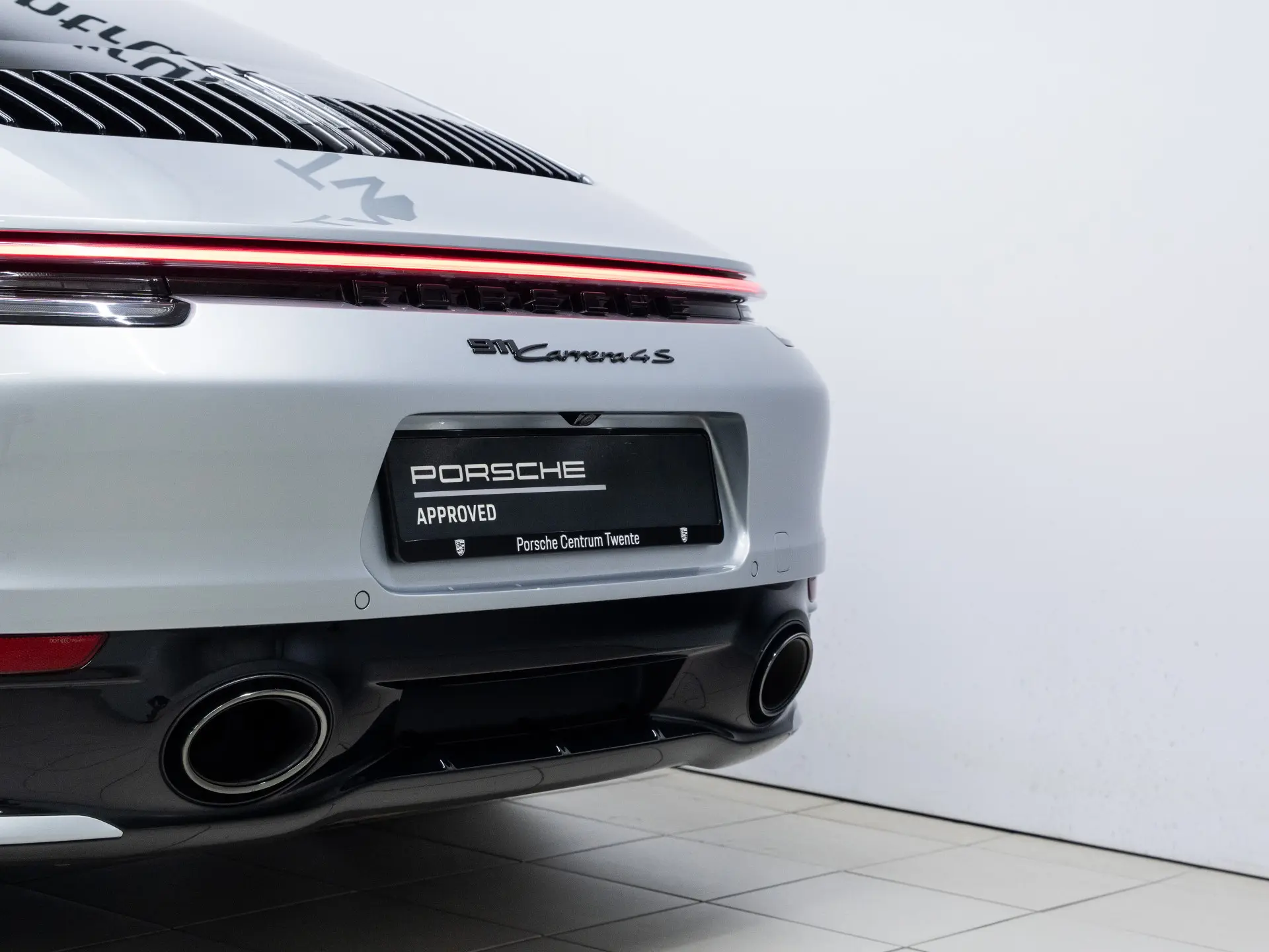 911 Carrera 4S