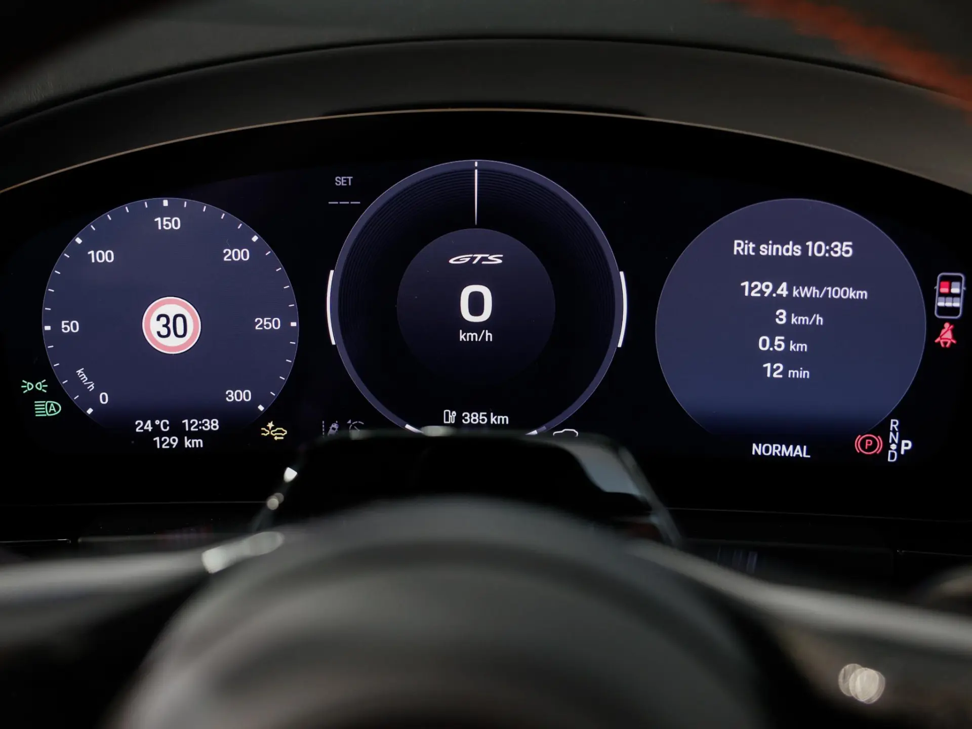 Macan GTS 100 kWh