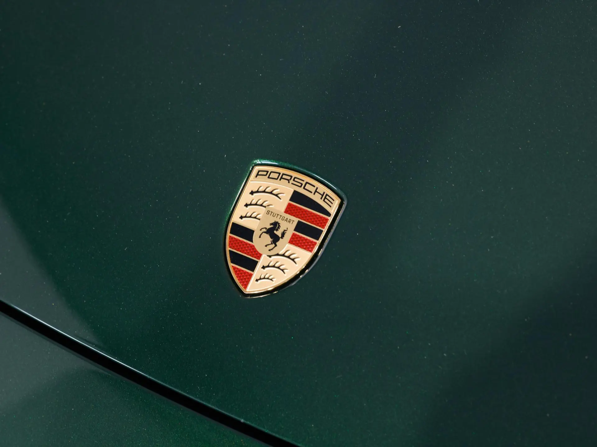 Macan GTS 100 kWh