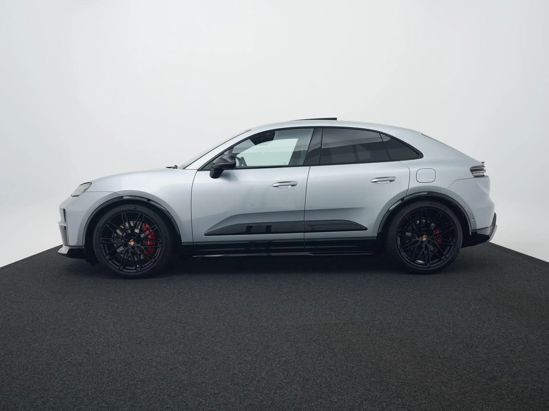 Macan GTS
