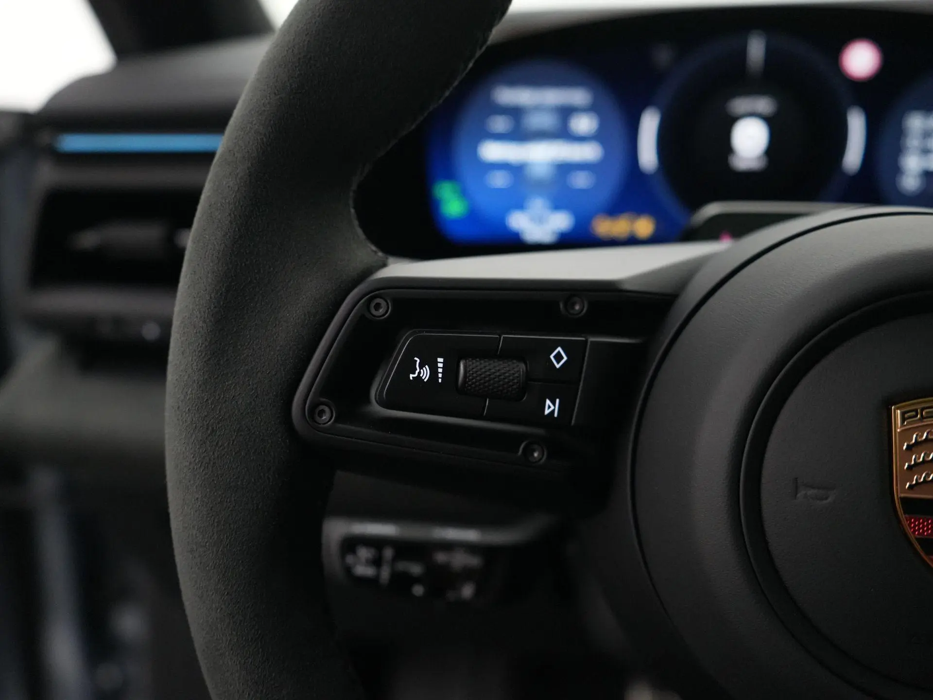 Macan GTS