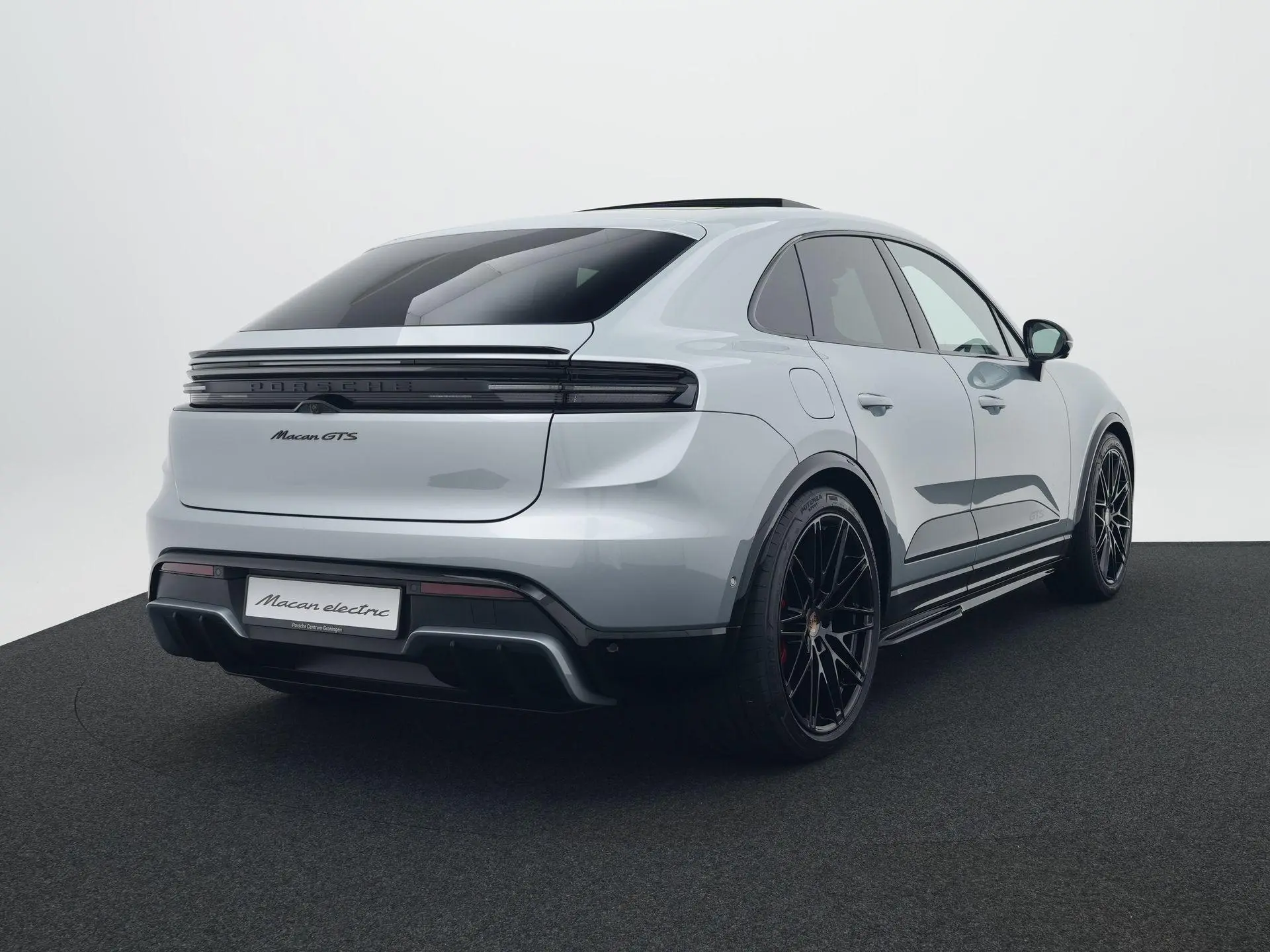 Macan GTS