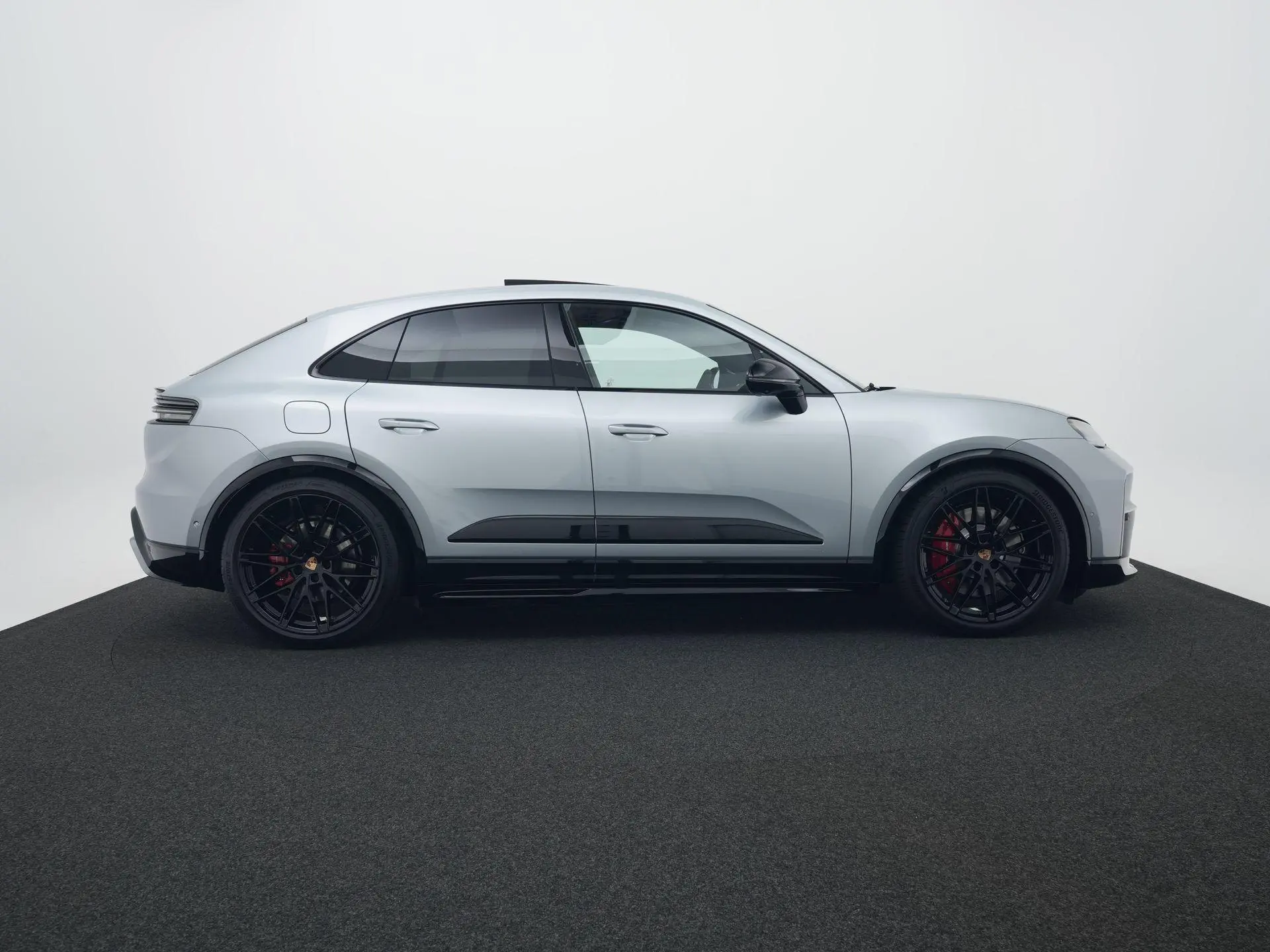 Macan GTS