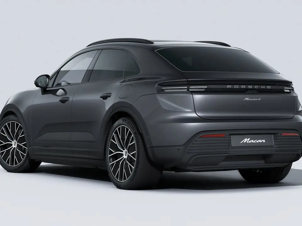 Macan 4
