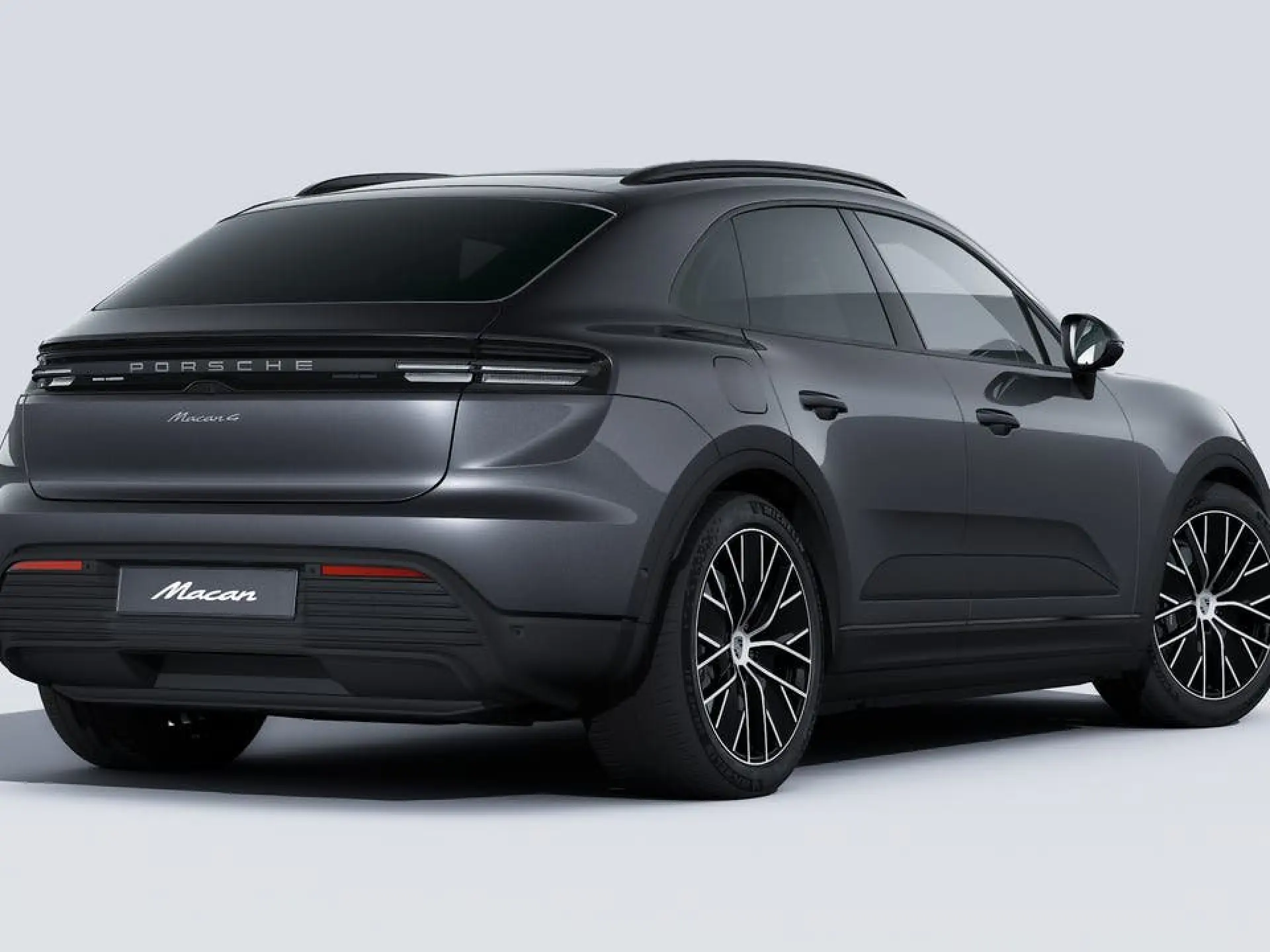 Macan 4