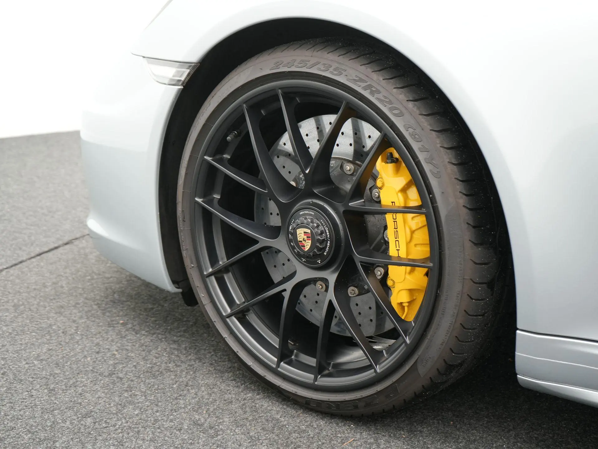 911 Targa 4 GTS