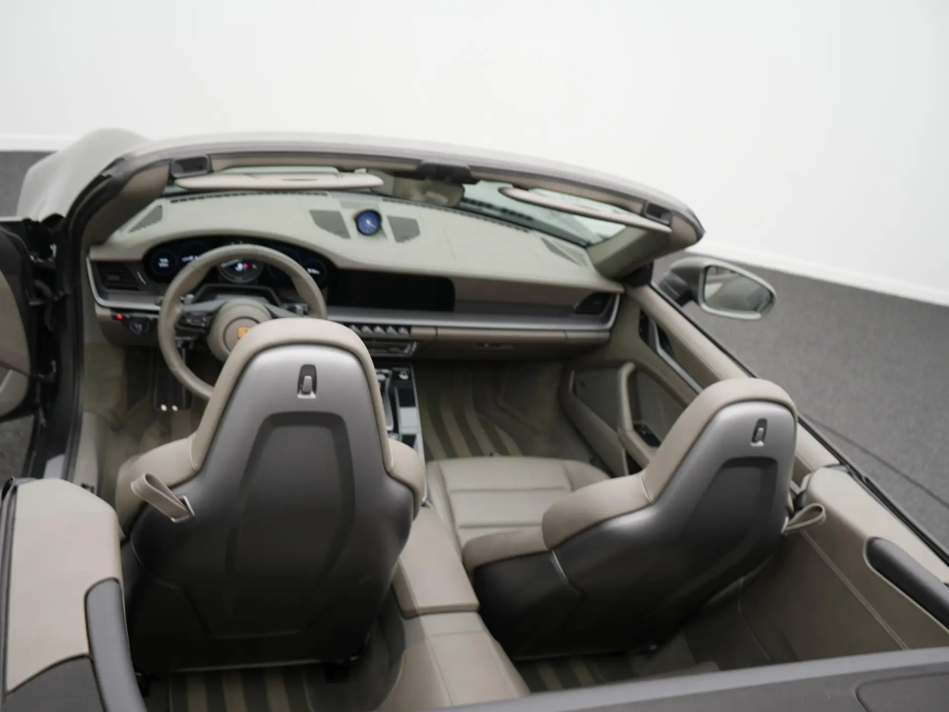 911 Cabrio Carrera 4