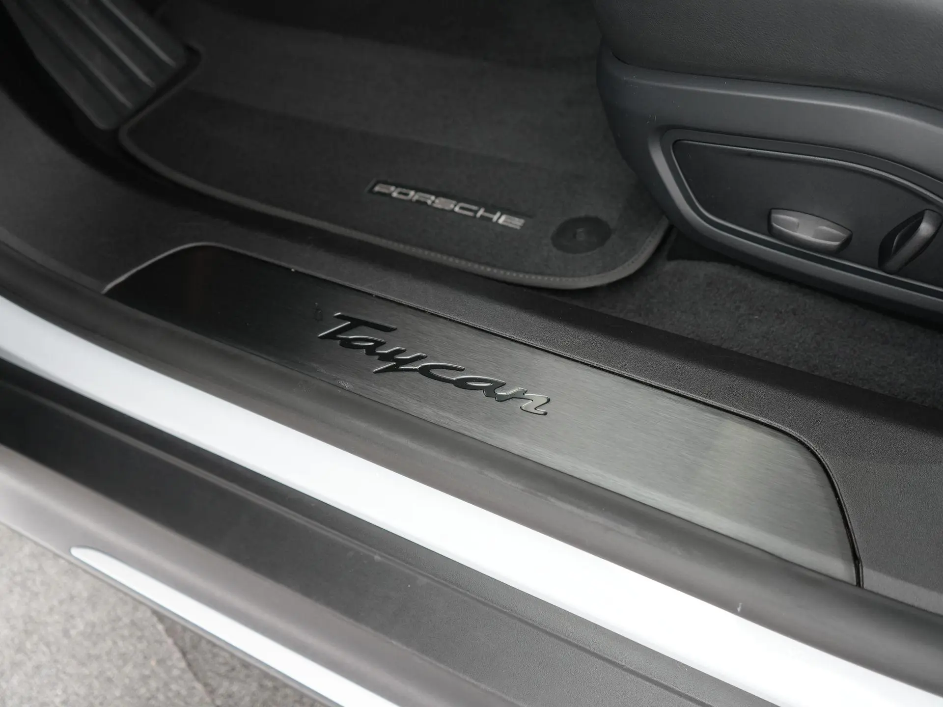 Taycan Sport Turismo Sport Tursimo