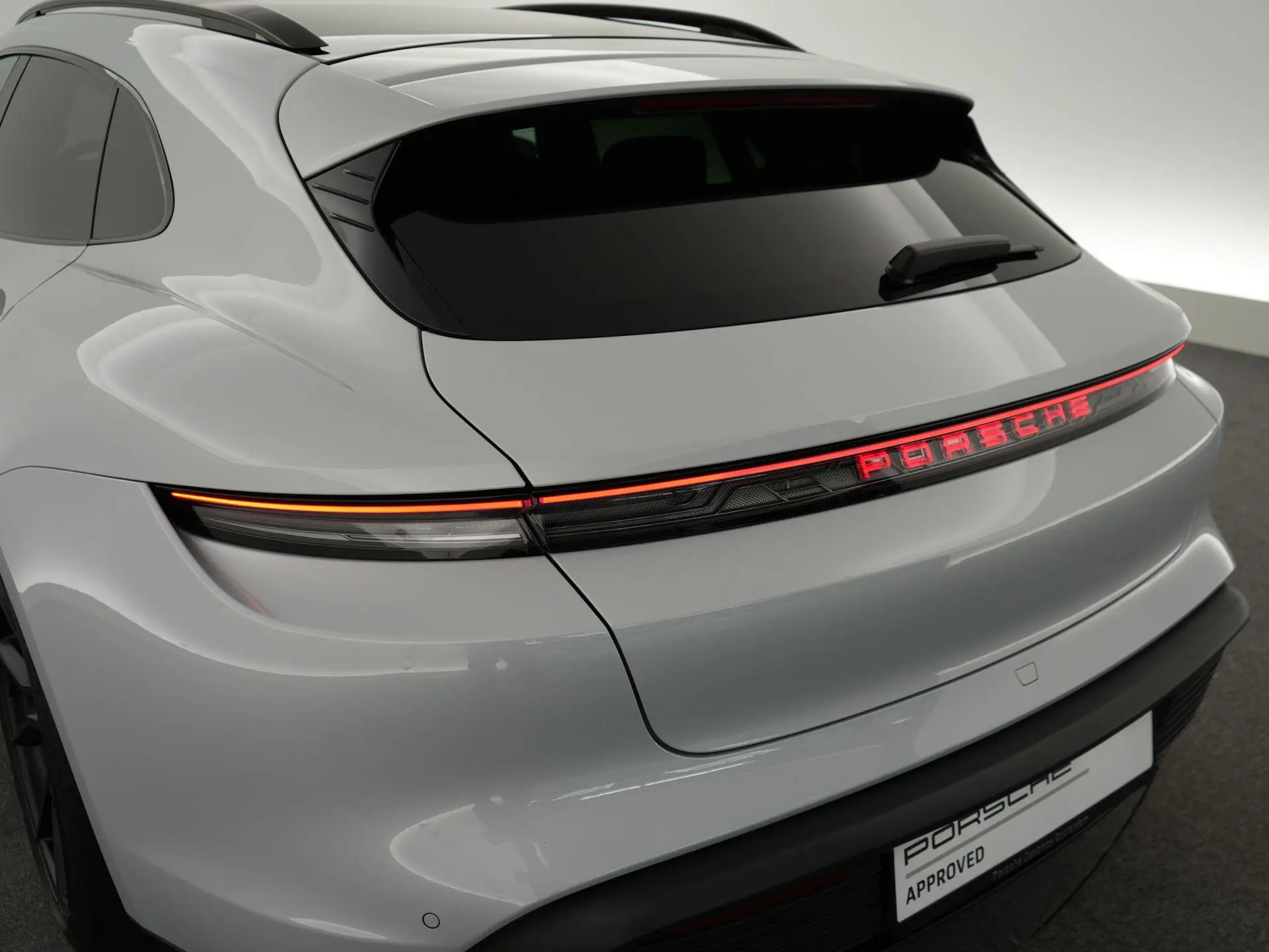 Taycan Sport Turismo Sport Tursimo