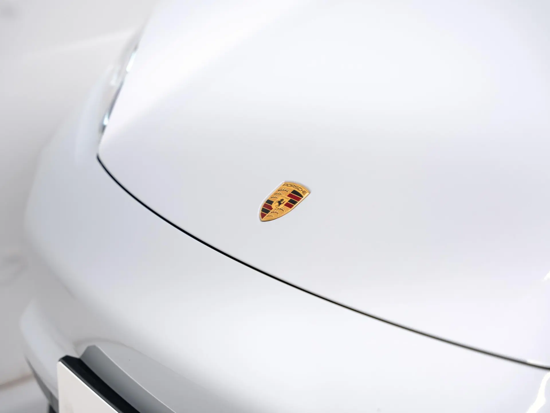 Macan 4