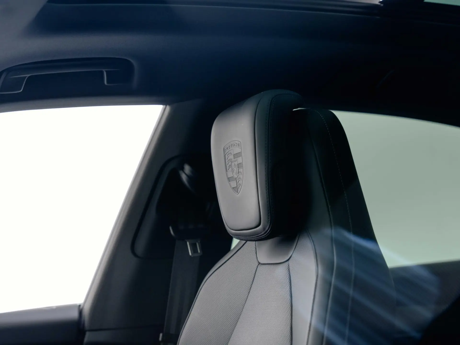 Macan 4