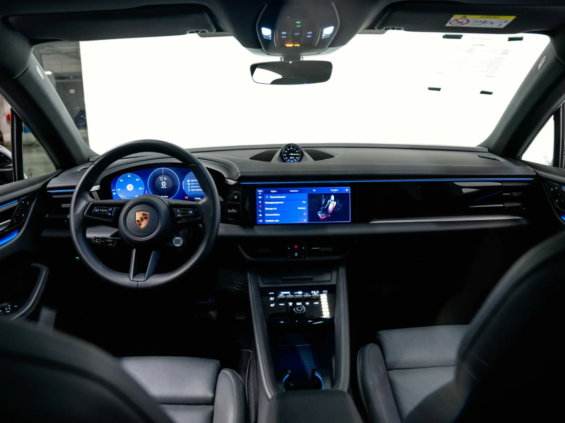 Macan 4