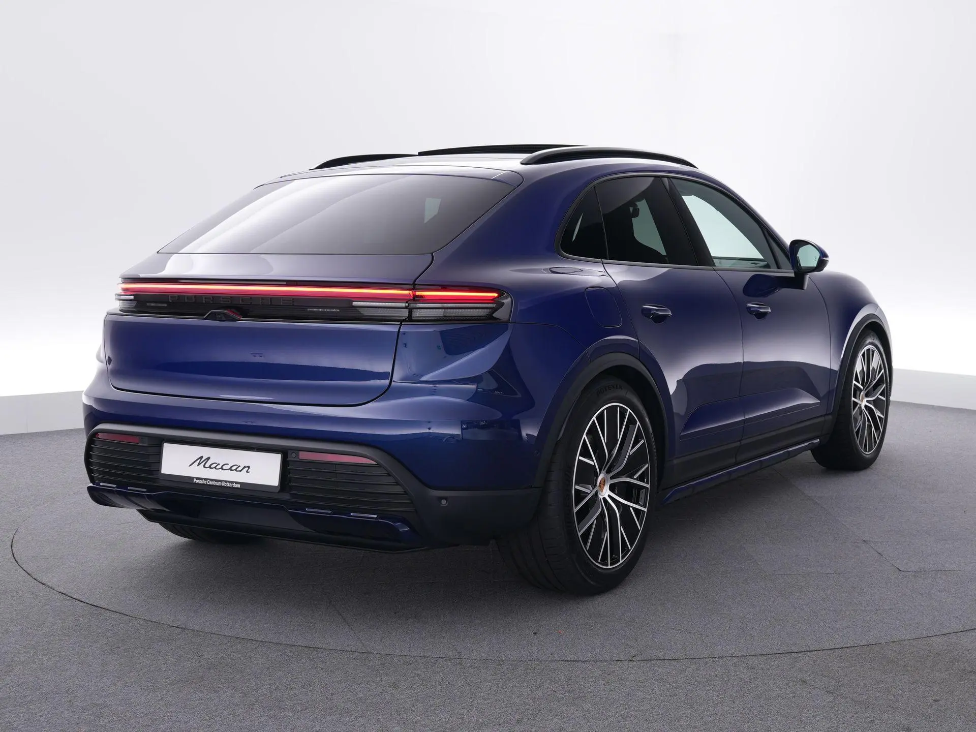 Macan 4 100 kWh