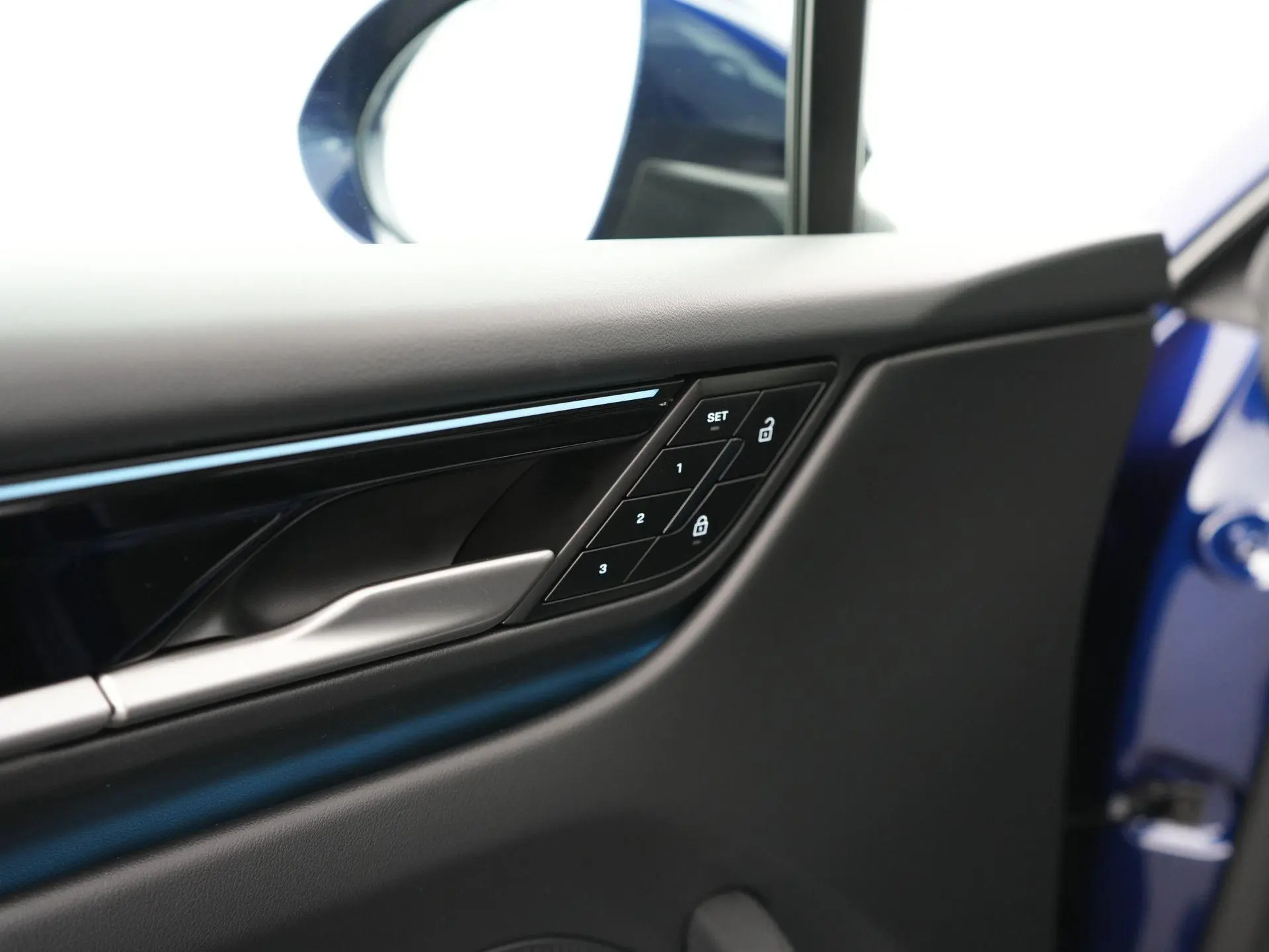Macan 4 100 kWh
