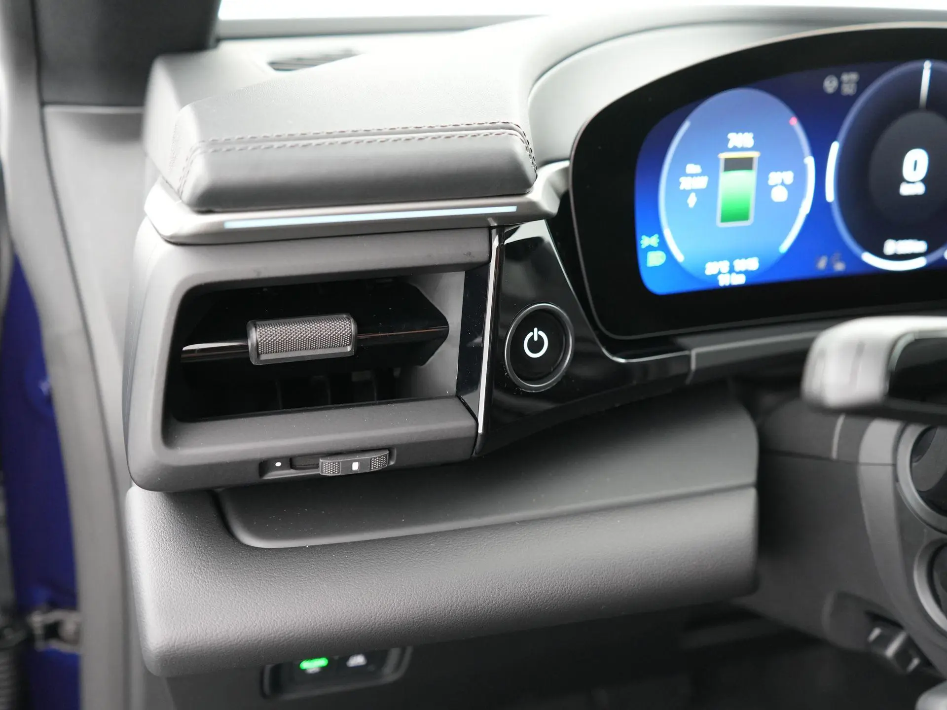 Macan 4 100 kWh