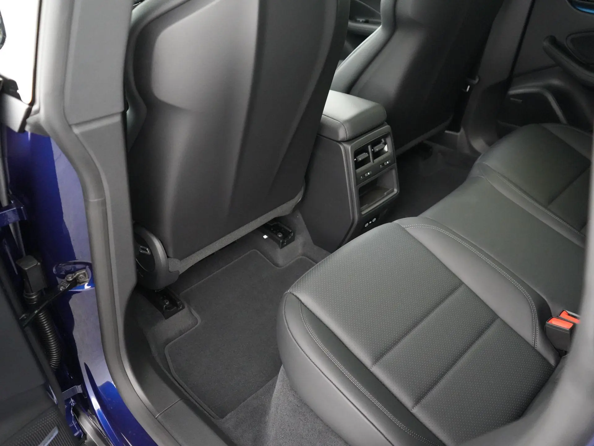 Macan 4 100 kWh
