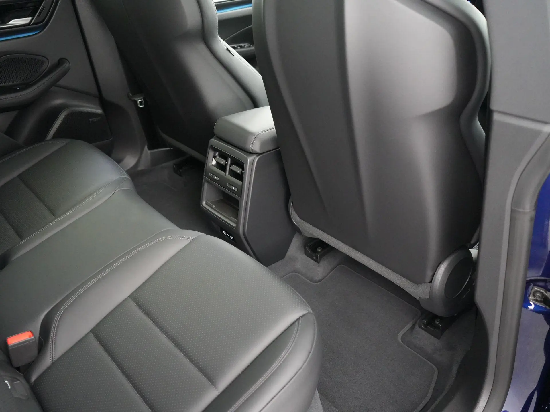 Macan 4 100 kWh