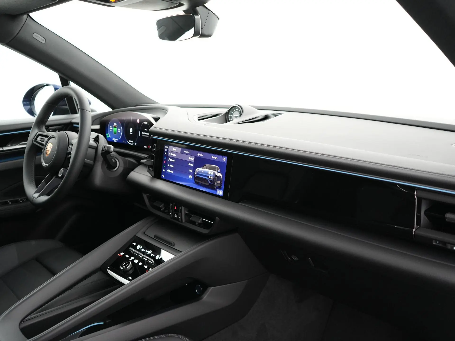 Macan 4 100 kWh