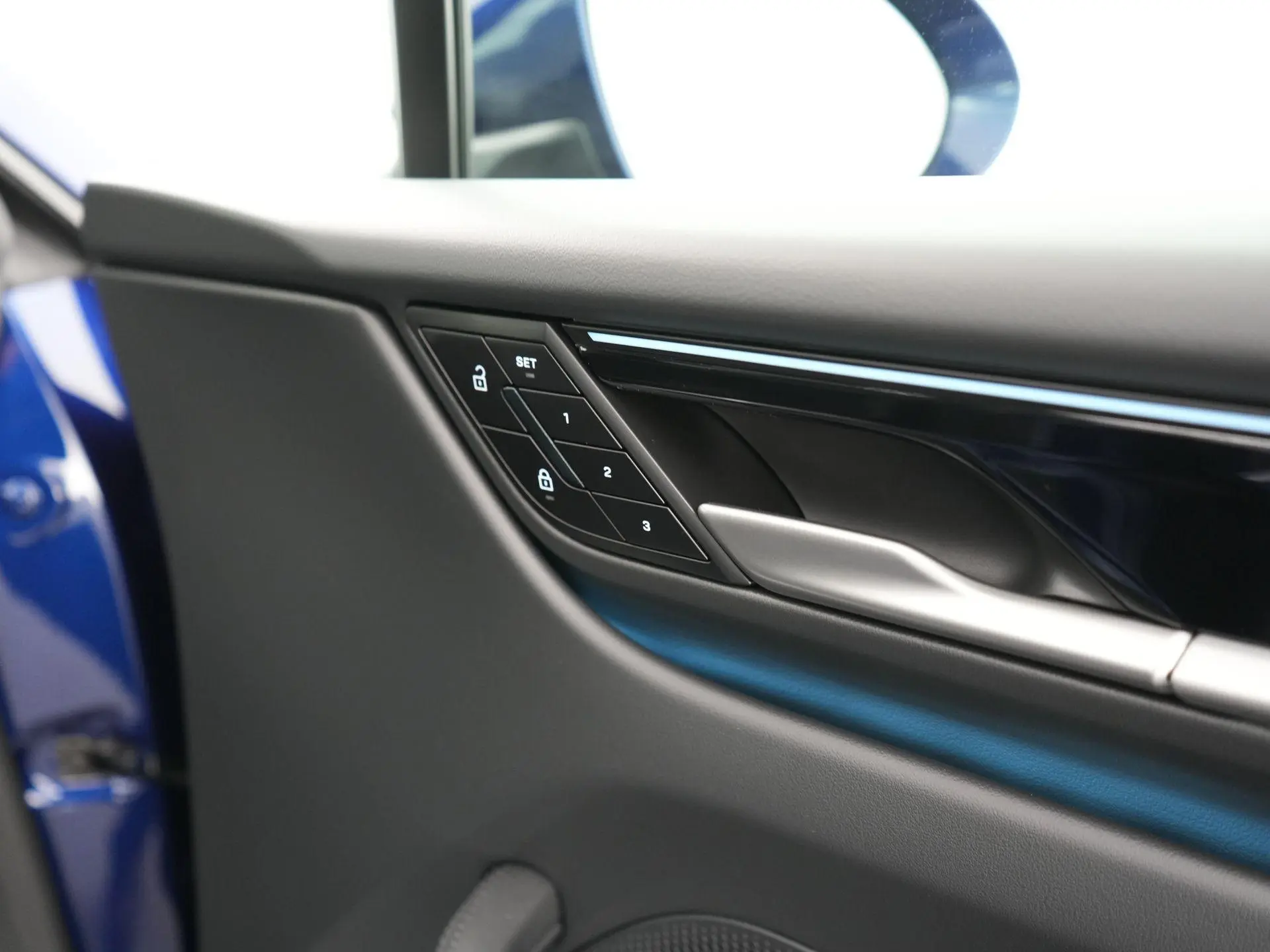 Macan 4 100 kWh