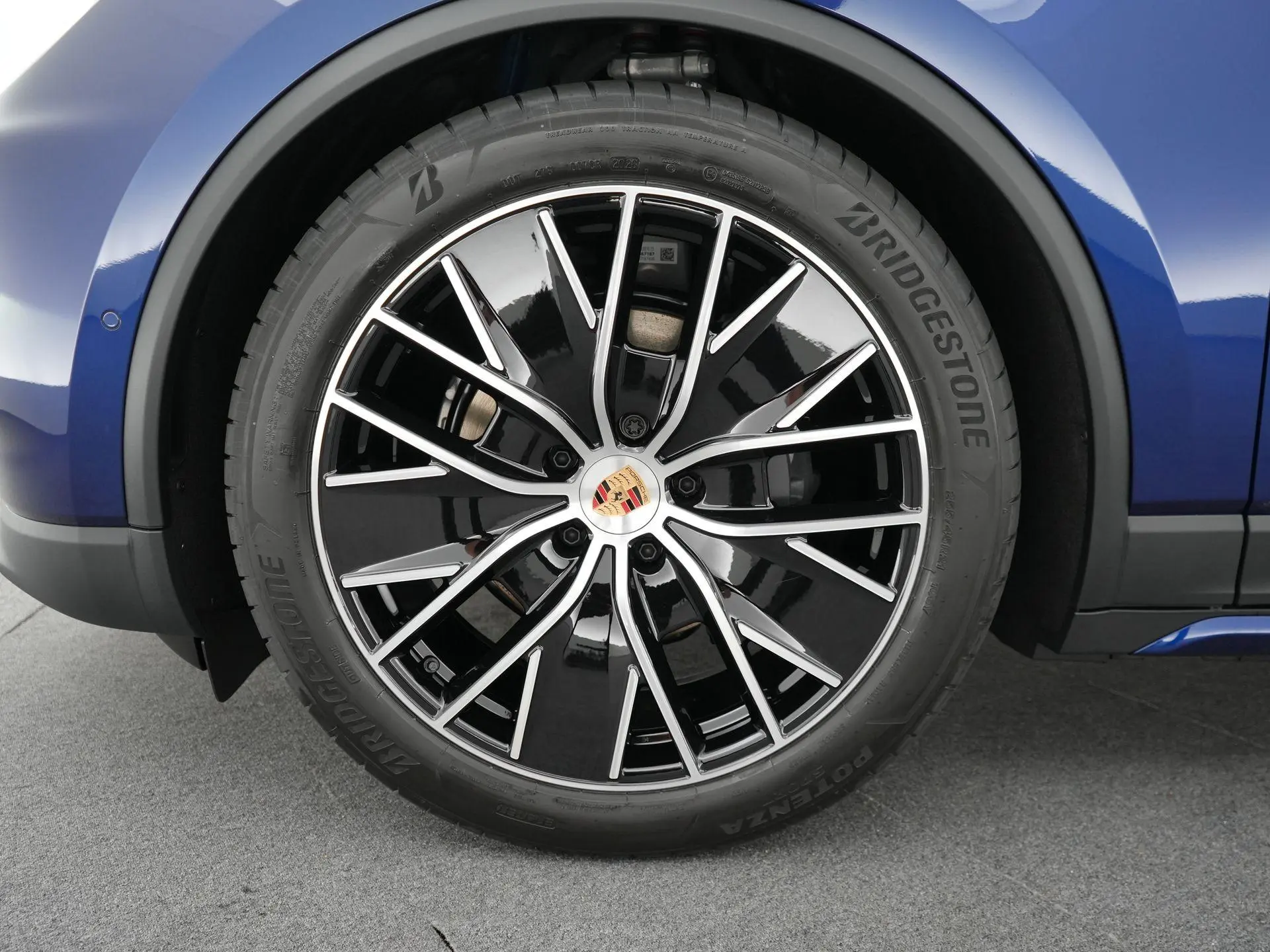 Macan 4 100 kWh