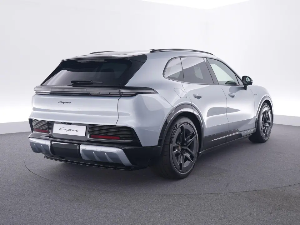 Cayenne Electric 113 kWh