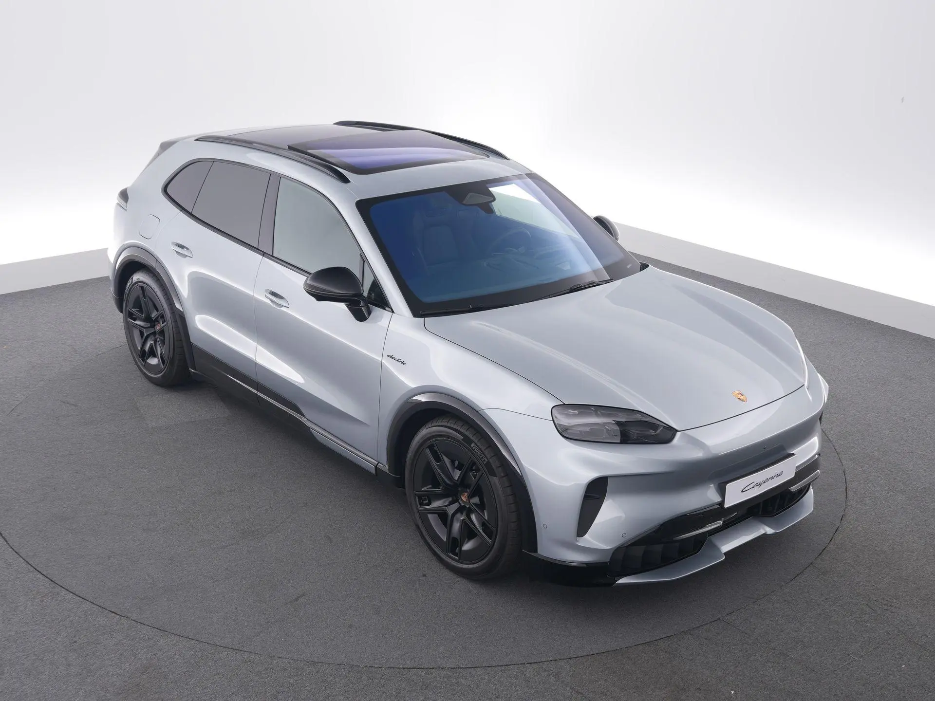Cayenne Electric 113 kWh