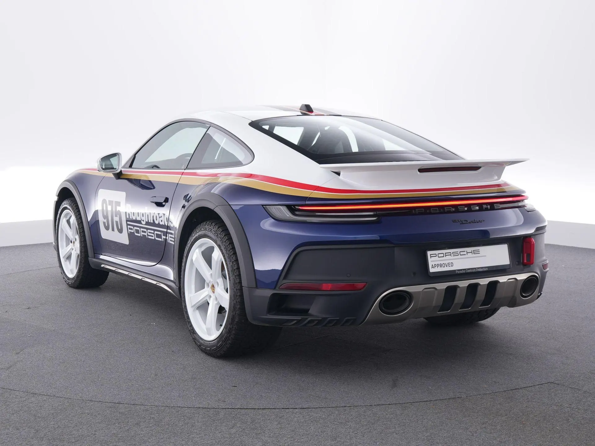 911 Dakar