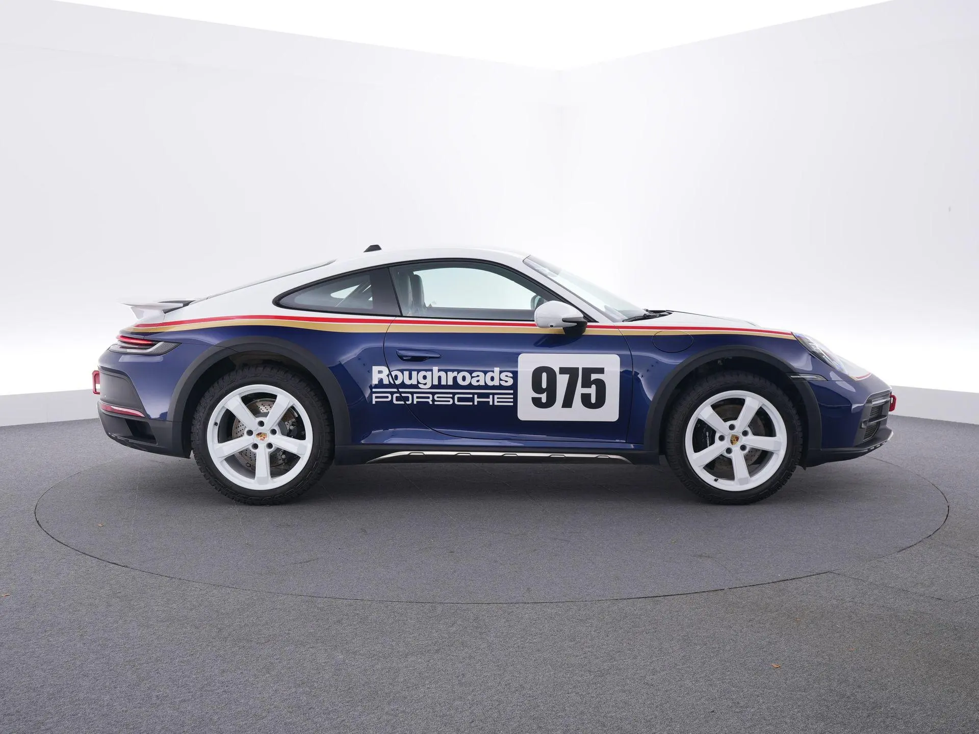 911 Dakar