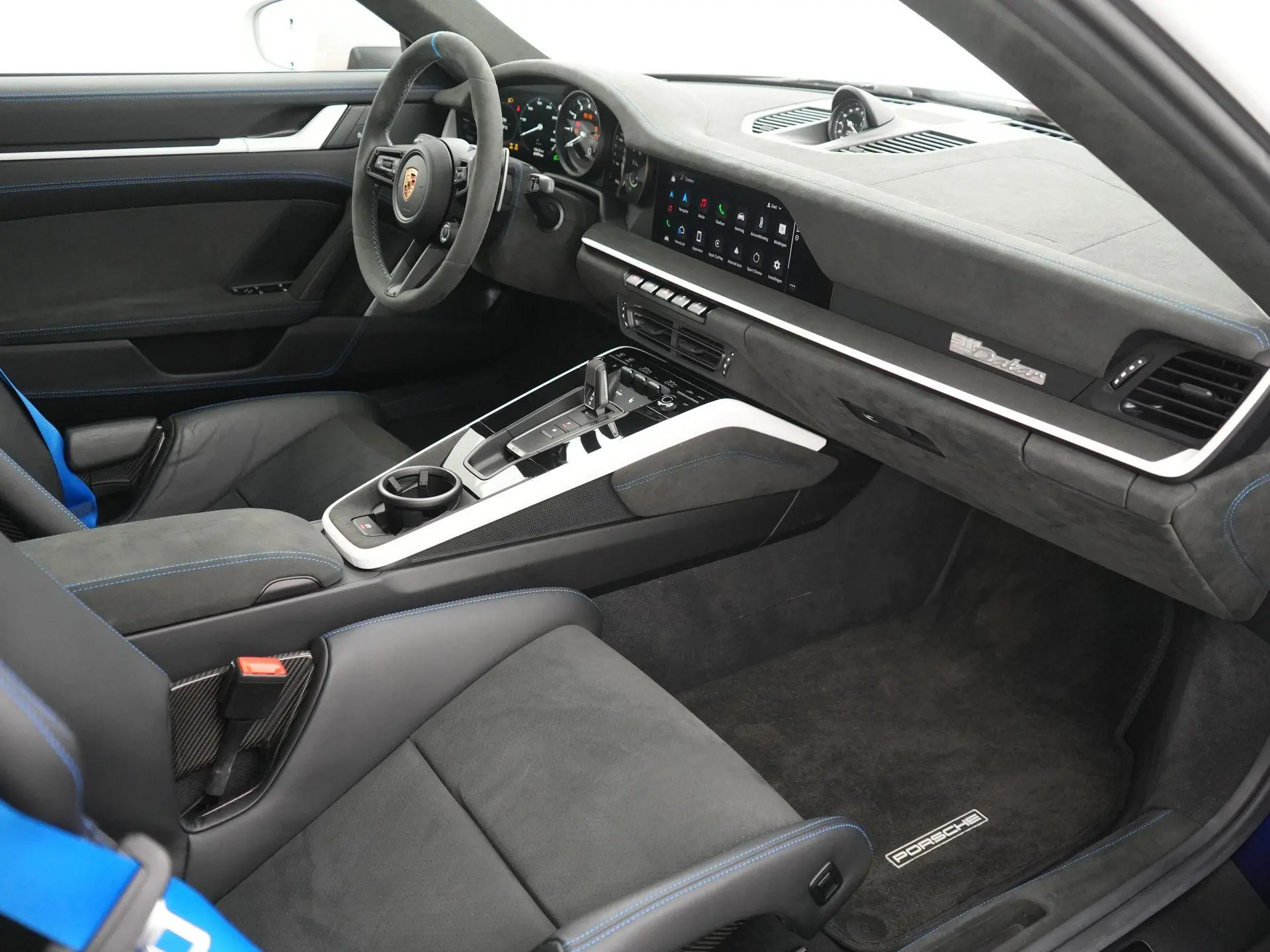 911 Dakar
