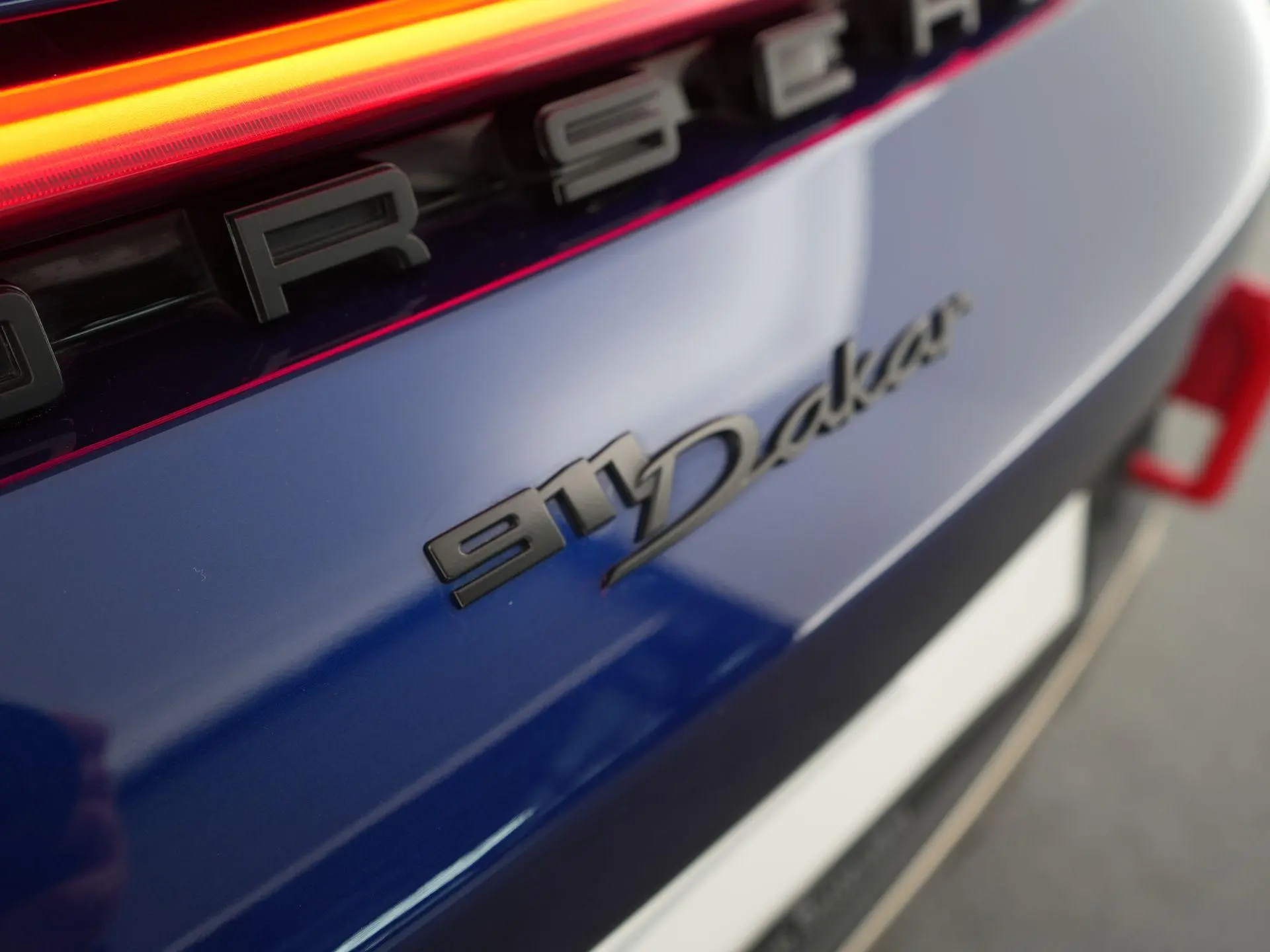 911 Dakar