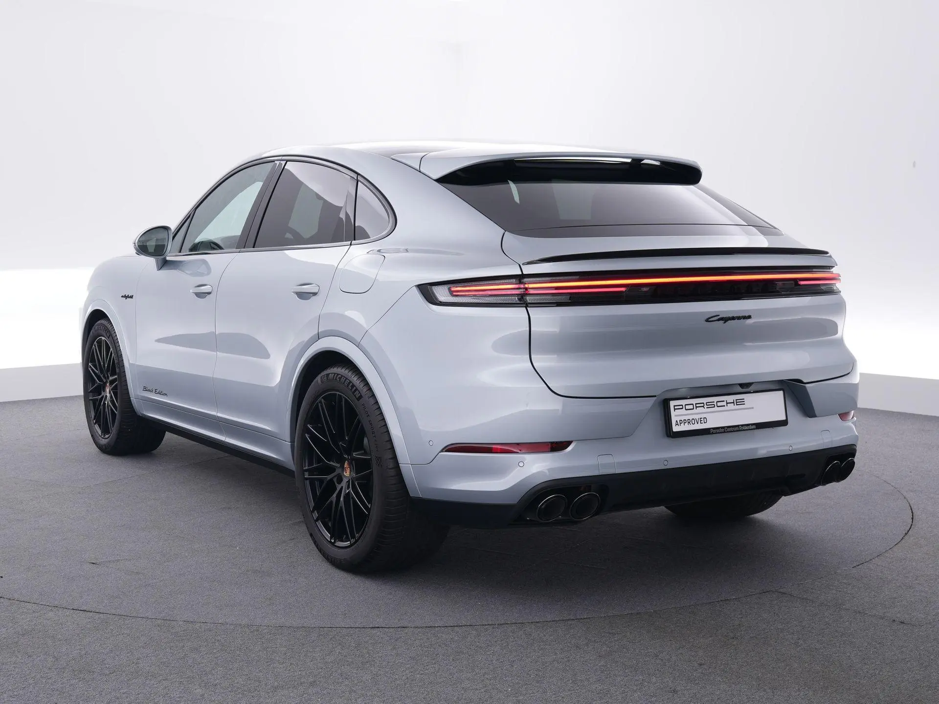 Cayenne 3.0 E-Hybrid Black Edition