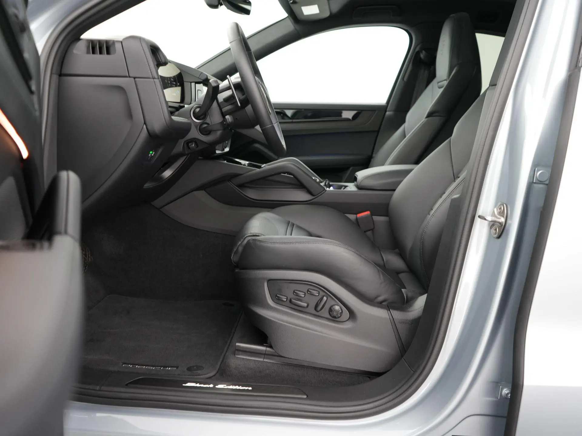 Cayenne 3.0 E-Hybrid Black Edition