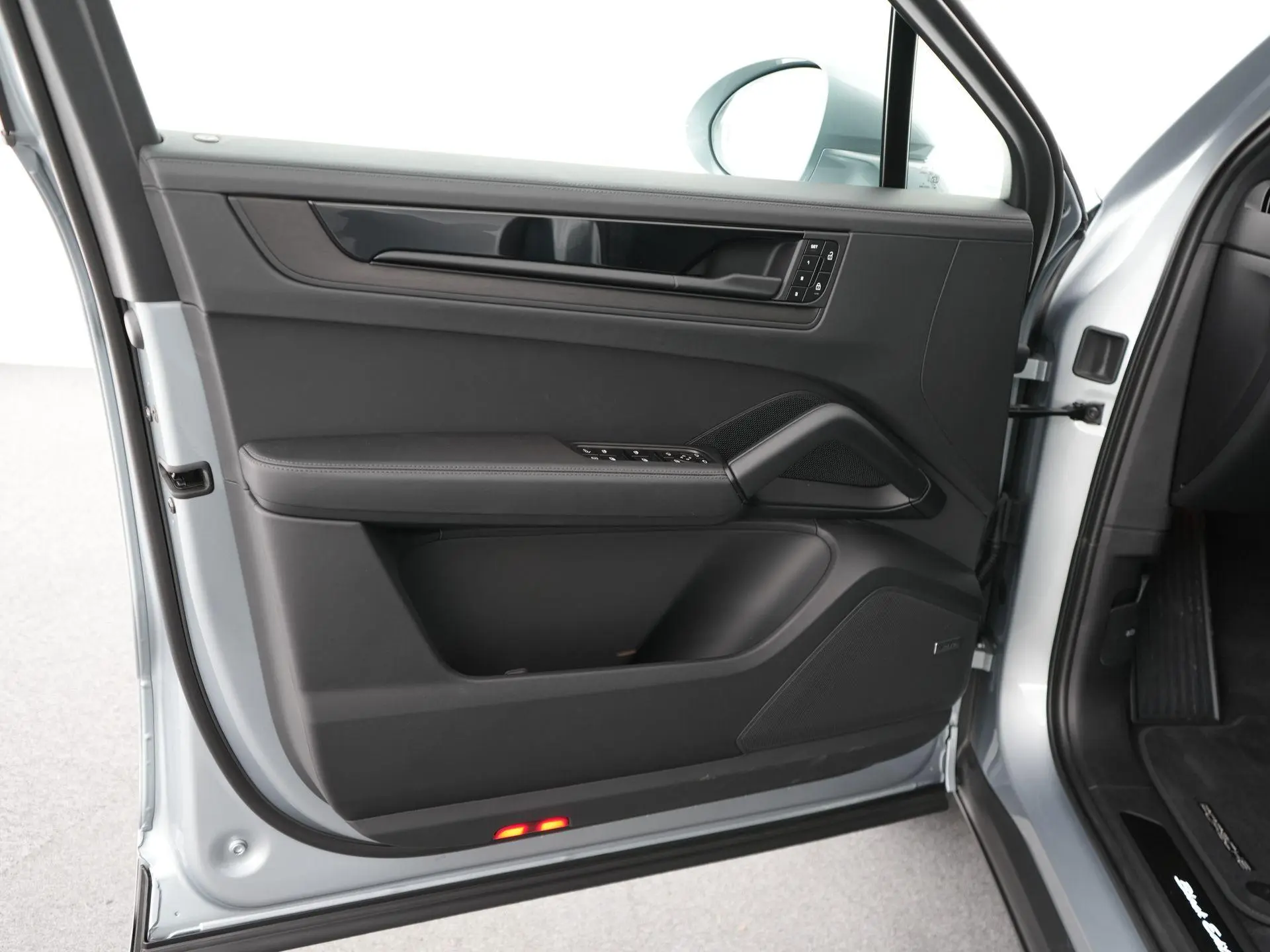 Cayenne 3.0 E-Hybrid Black Edition