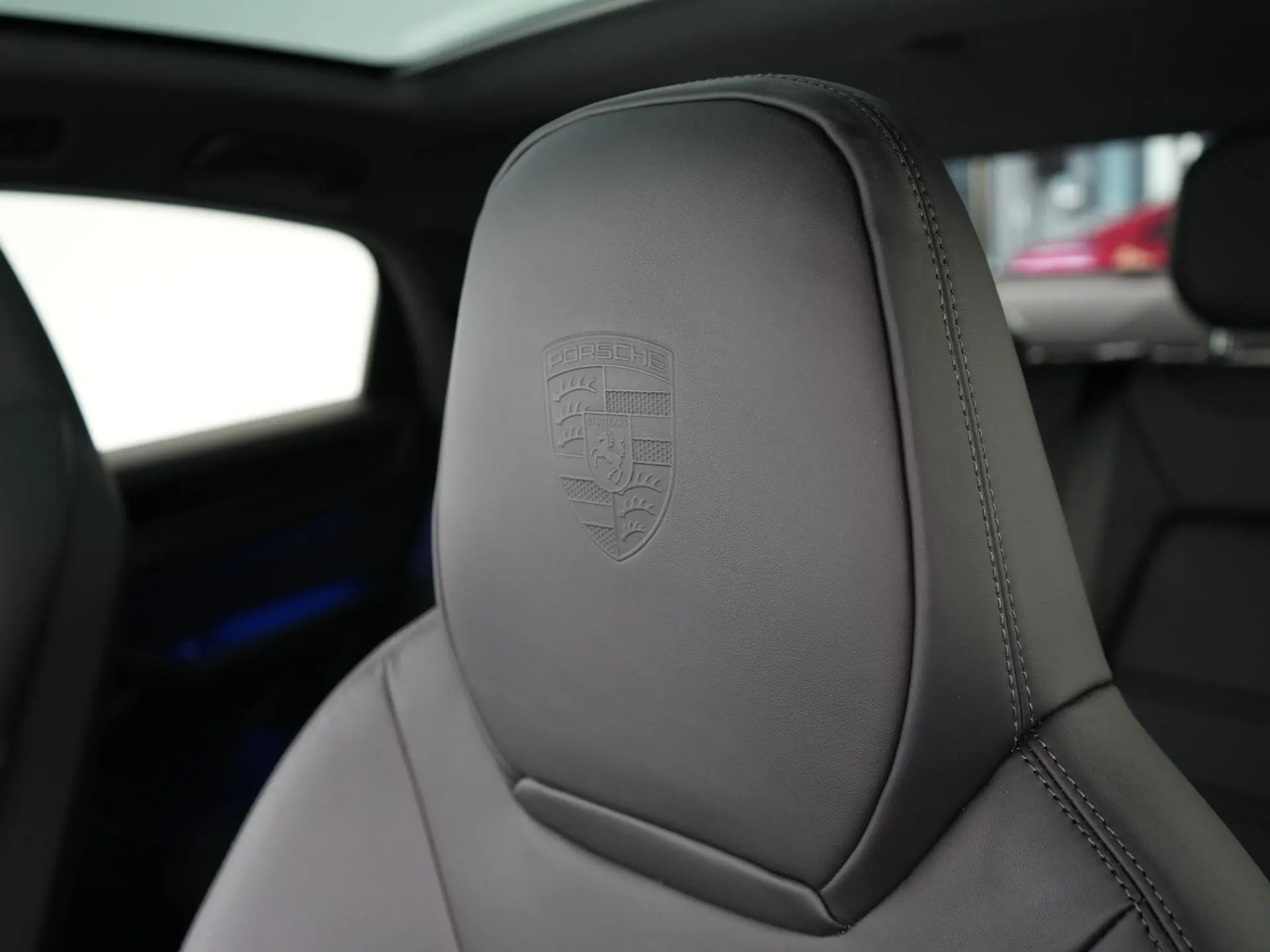 Cayenne 3.0 E-Hybrid Black Edition