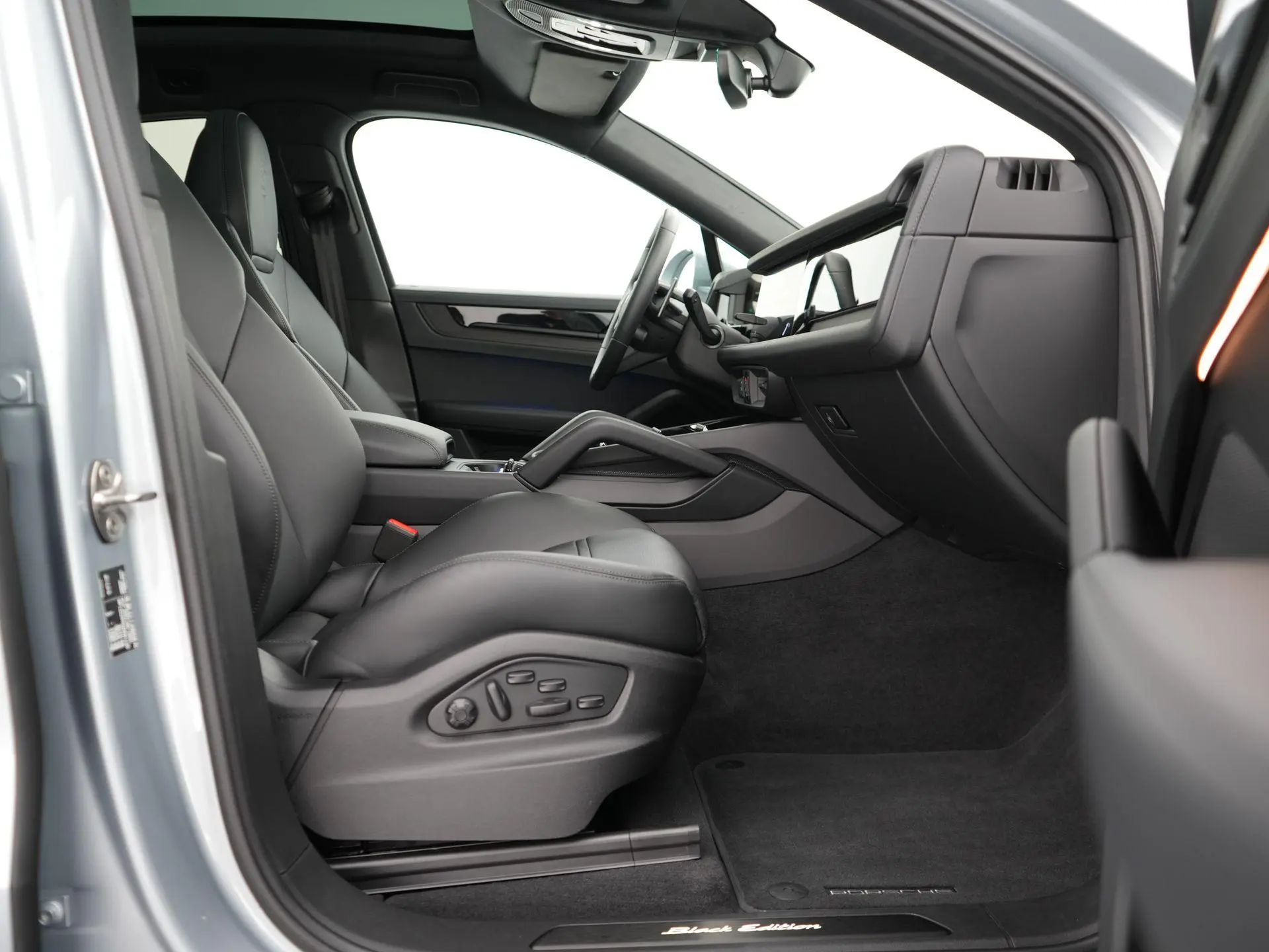Cayenne 3.0 E-Hybrid Black Edition