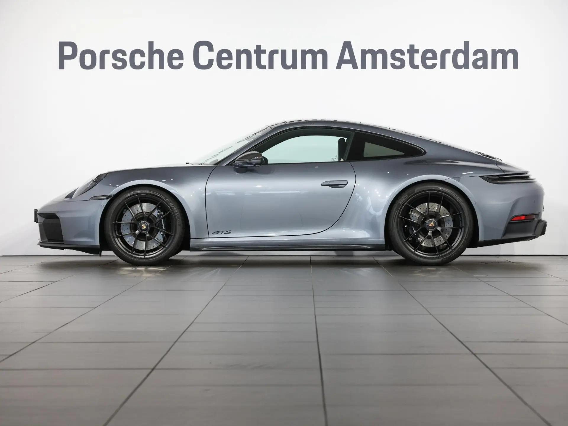 911 Carrera 4 GTS