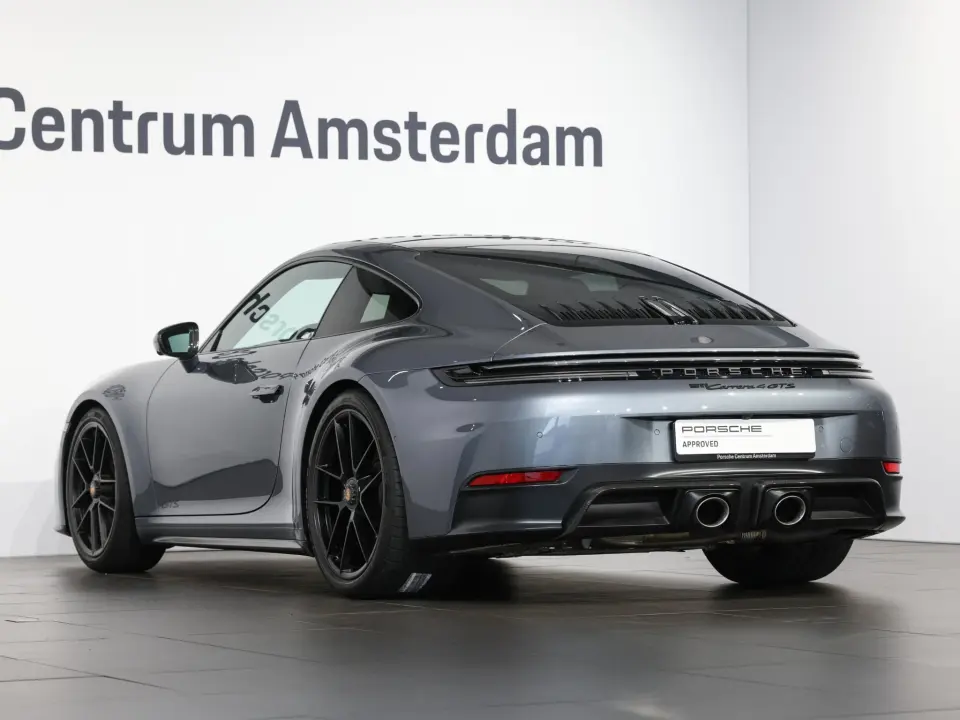 911 Carrera 4 GTS