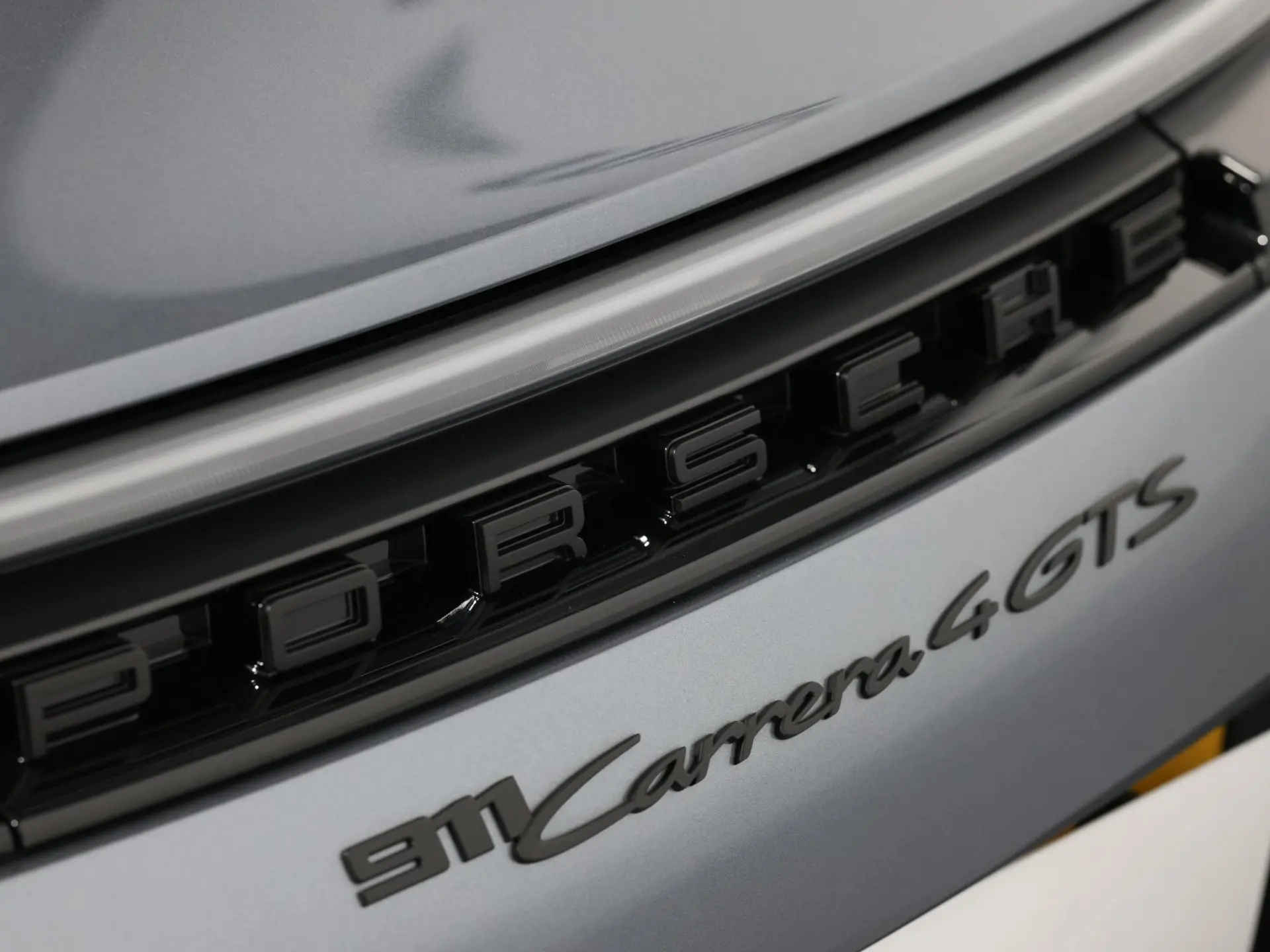 911 Carrera 4 GTS