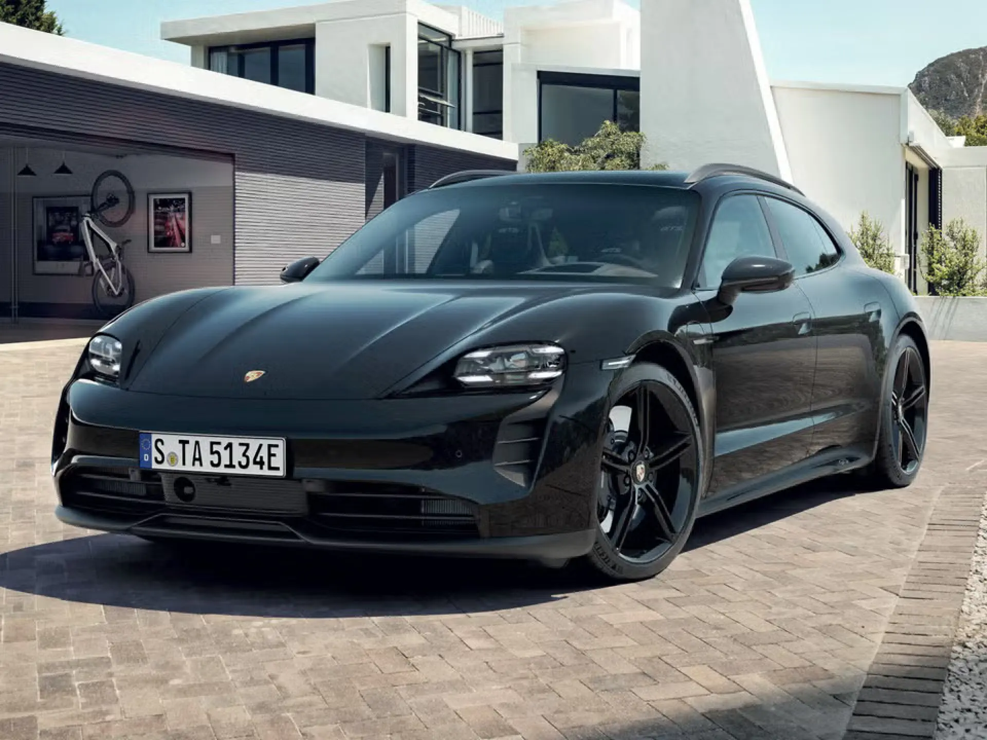 Taycan GTS Sport Turismo